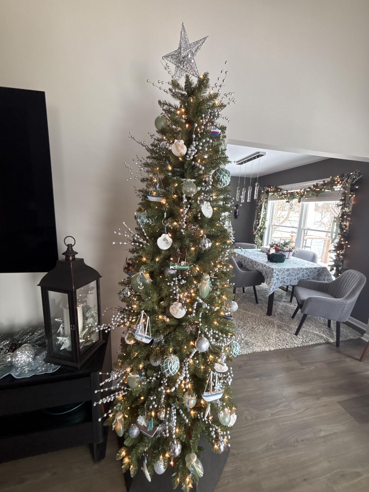 Puleo International 7.5ft Pre-Lit Fraser Fir Pencil Slim Christmas Tree, 350 Clear Lights, 1,188 Realistic Tips, Sturdy Metal Stand customer photo 2