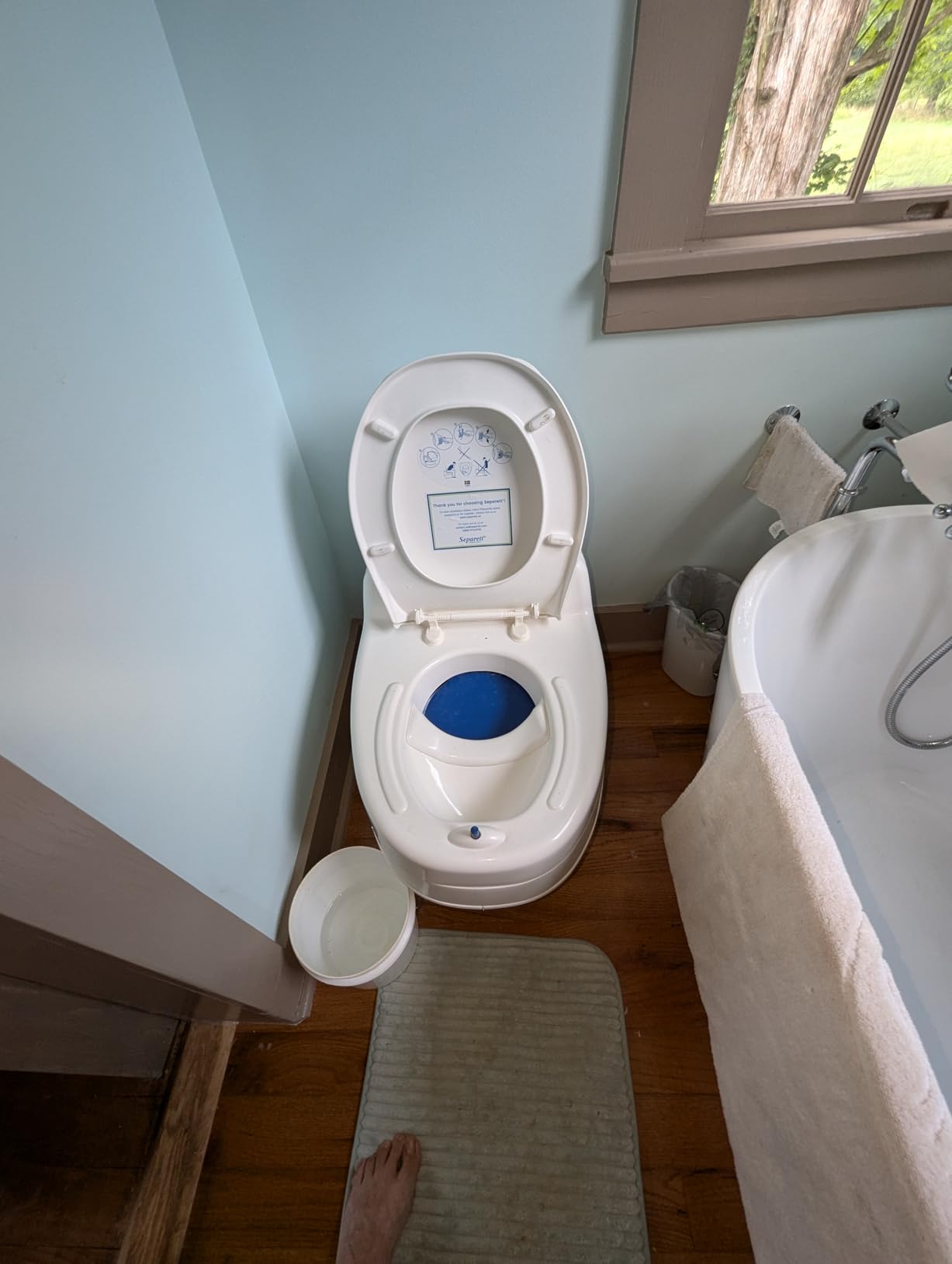 Separett Villa Urine-Separating Compost Toilet | No Additives or Mixing Needed, High-Capacity Design, For Homestead, For Schoolie, For Cottage Use customer photo 2