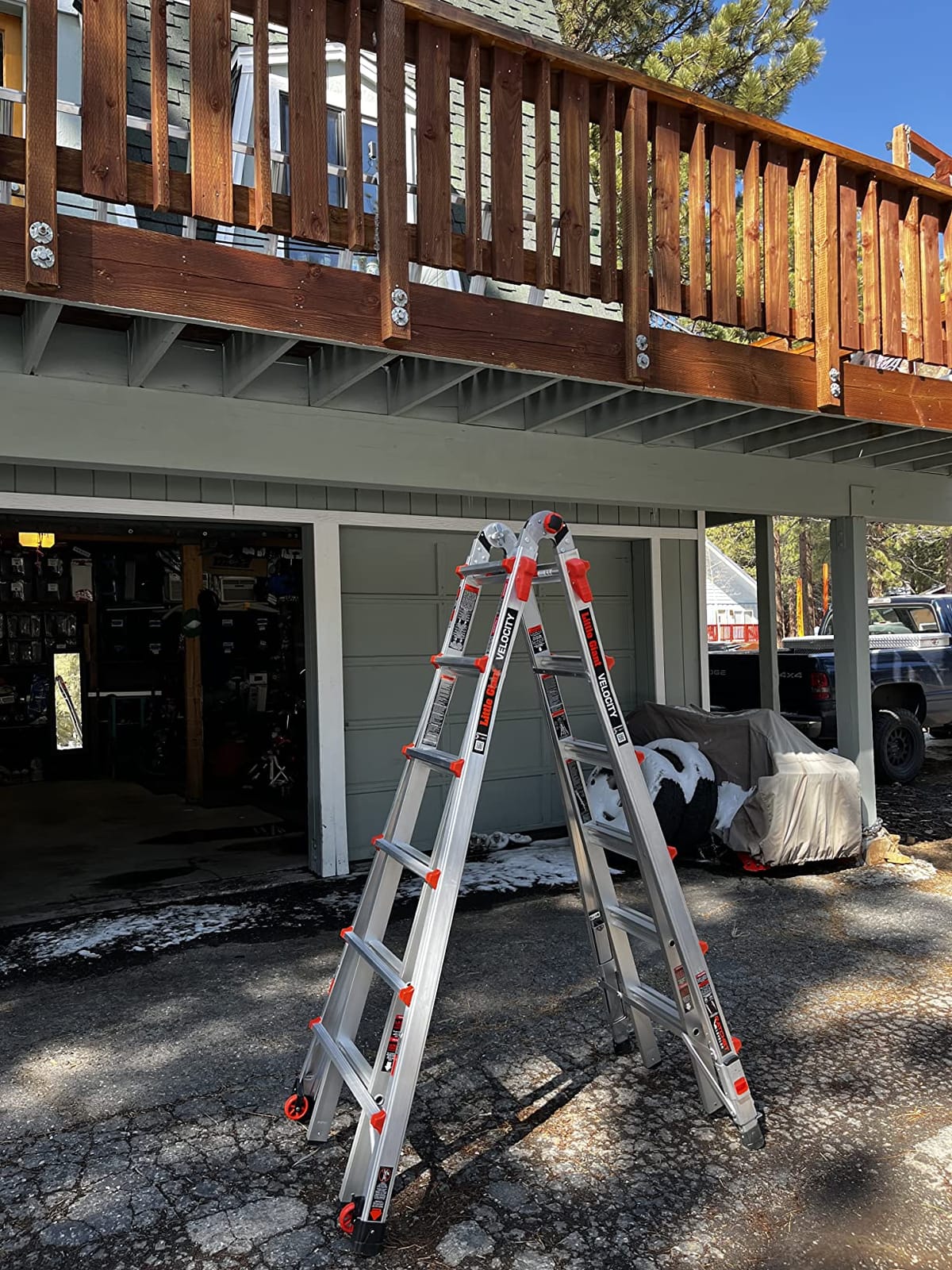 Little Giant Velocity, Aluminum Ladder, 22 ft with Leg Levelers, 15422-801 | Telescoping Multi-Position Ladder, Integrated Leg Levelers, Slip-Resistant Feet, Type IA 300 lbs. Rating customer photo 1