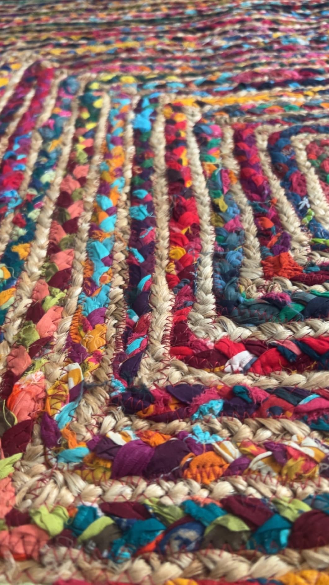 SAFAVIEH Area Rug 6x9 - Cape Cod Collection - Beige & Multi, Handmade Jute & Cotton, Woven Braided Design (CAP202B) customer photo 2