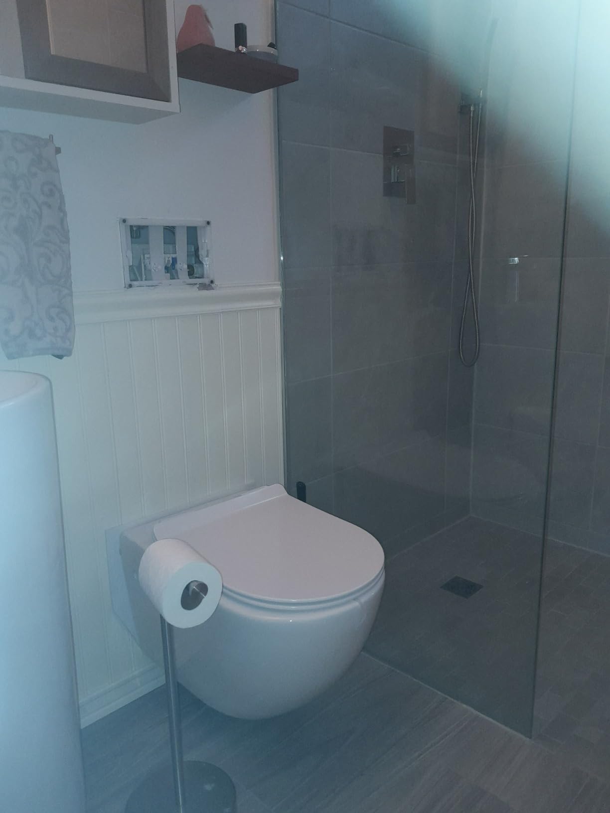 Swiss Madison SM-WC424 Concealed In-Wall Toilet Tank Carrier System Wall-Hung Dual Flush, 23