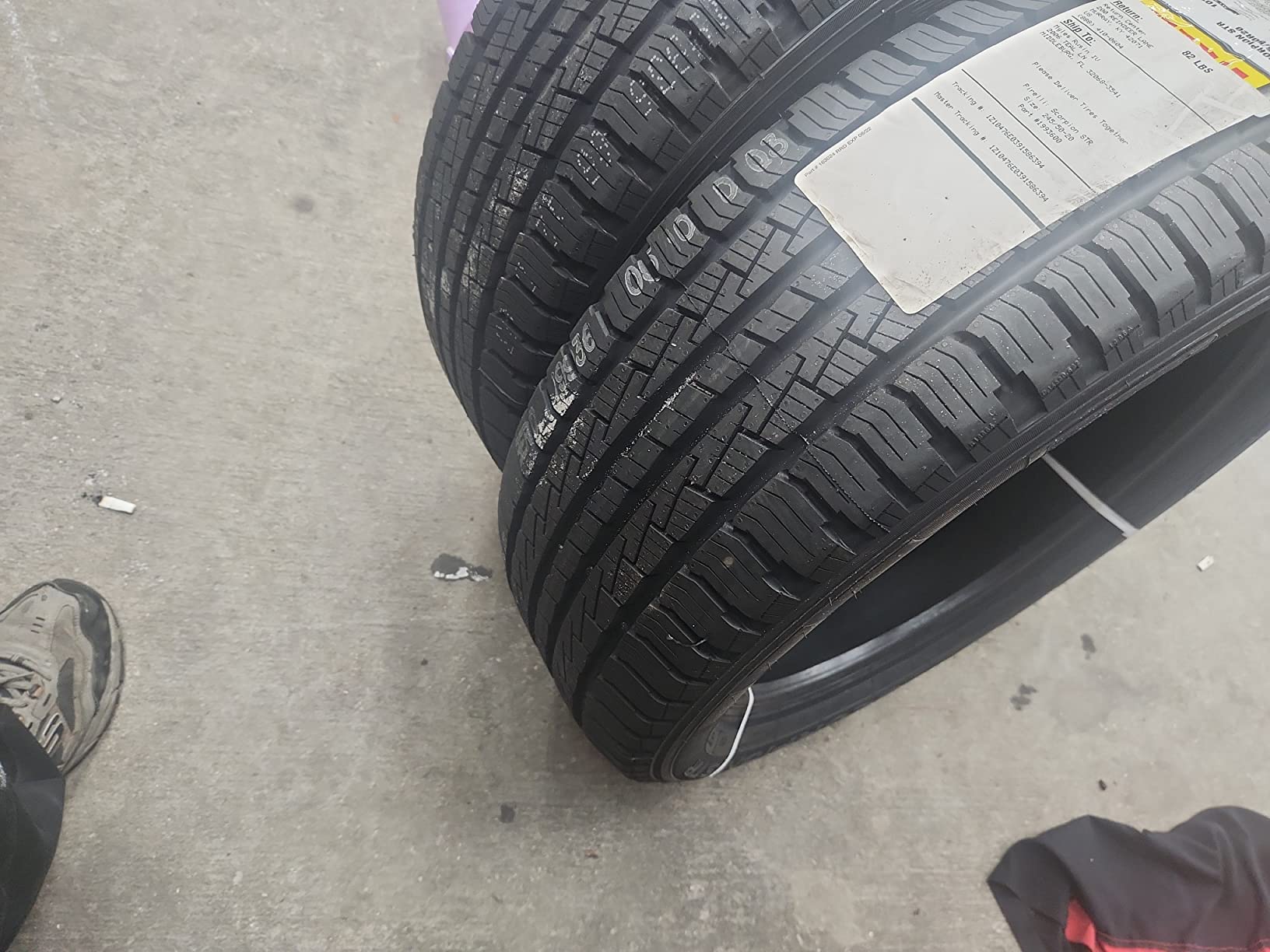 Pirelli Scorpion STR 245/50R20 102H SUV/Crossover Tire | Truck/SUV Highway All Season Traction 102H Rated Standard Load Radial Construction Black Sidewall Tire customer photo 1