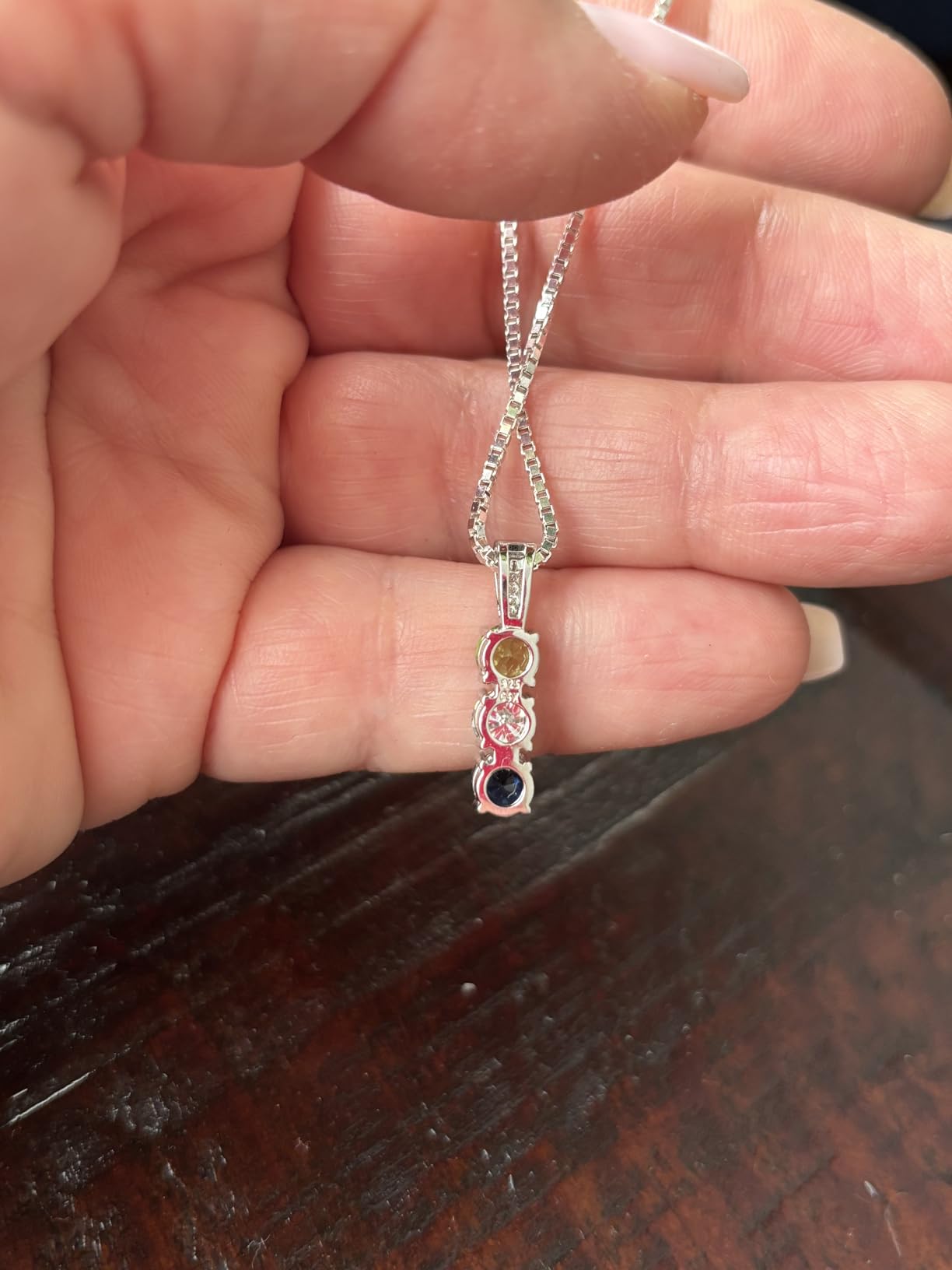 Customized Personalized 3-Stone Mother Necklace for Women customer photo 1