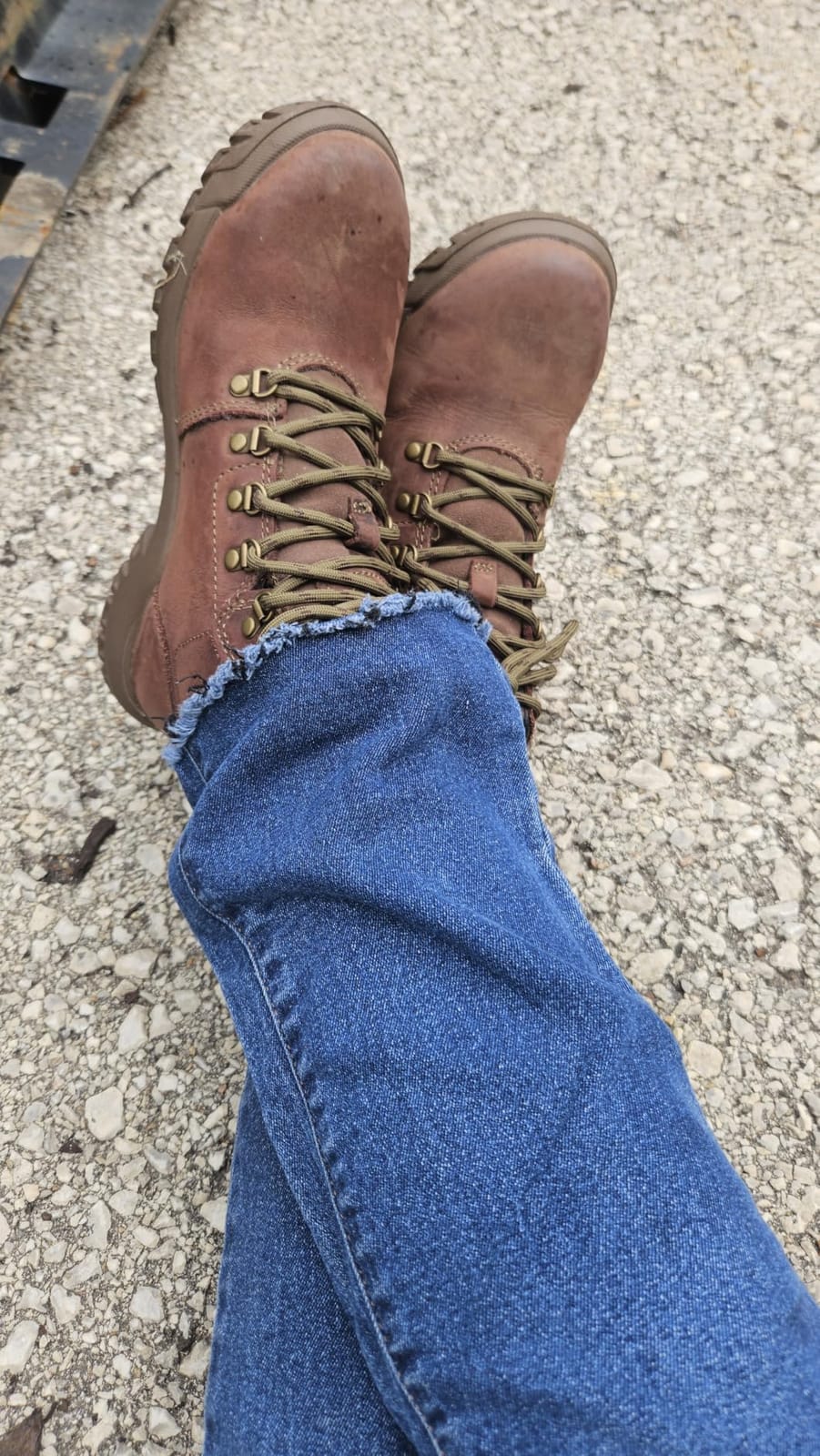 Cat Footwear Women's Mae Waterproof Steel Toe Work Boot customer photo 2