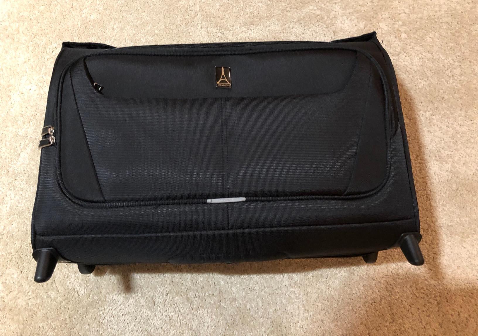 Travelpro Maxlite 5 Softside Carry-On Rolling Garment Bag, Black, 22-Inch customer photo 2