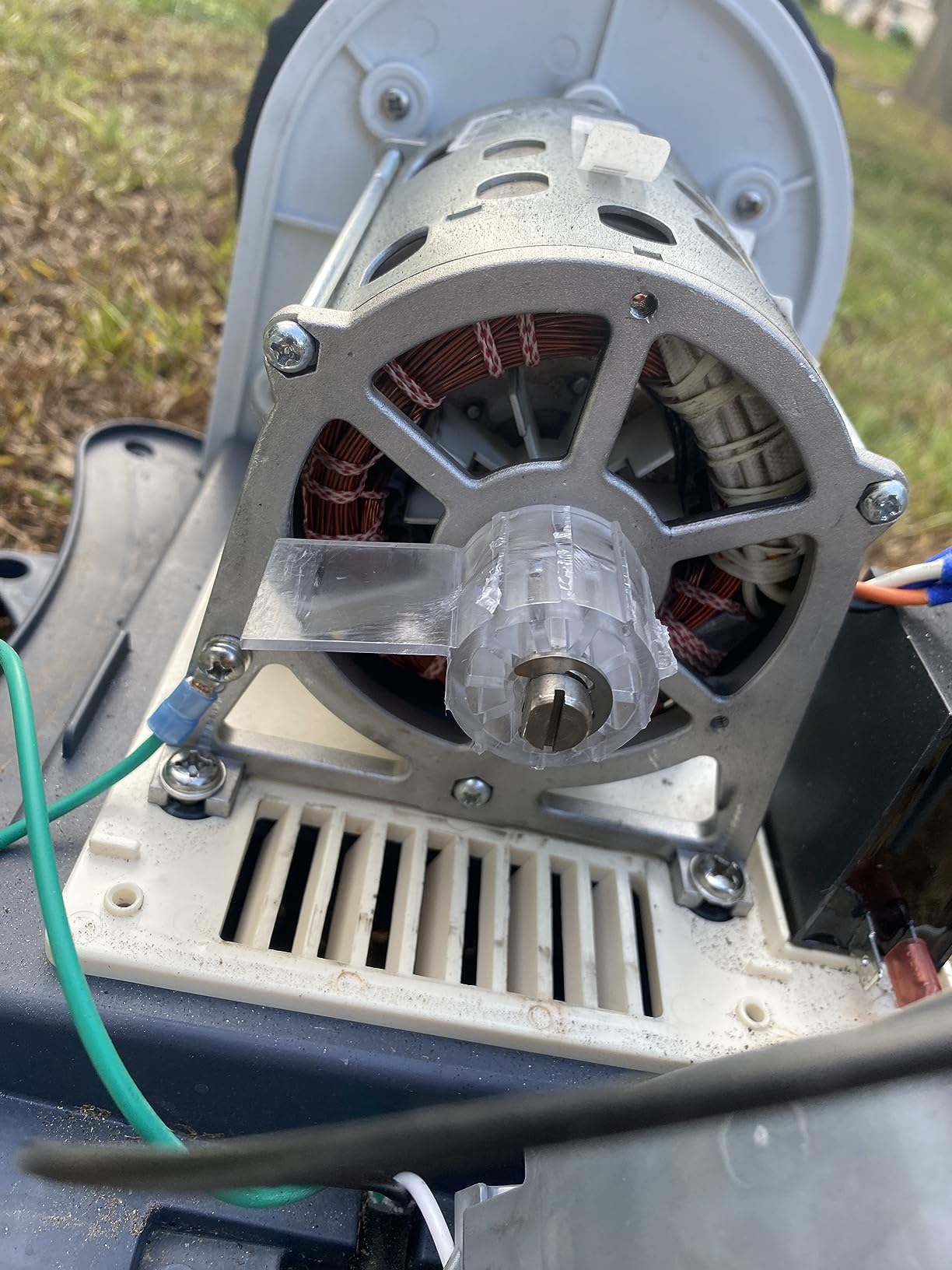 INTEX Krystal Clear 2,800 GPH Sand Filter Pump for Above Ground Pools customer photo 2