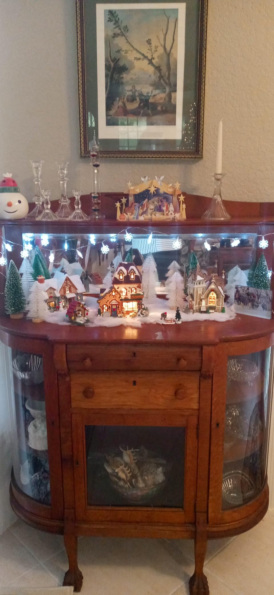 Lemax 85356 Caddington Village Lighted Building: Snow Day! customer photo 1