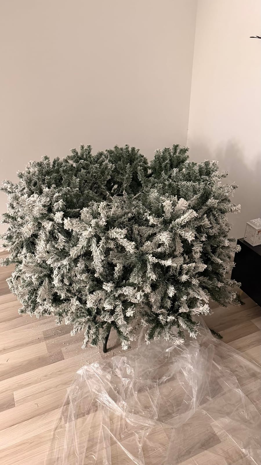 Best Choice Products Artificial Flocked Christmas Tree, 9ft Premium Unlit Pine Holiday Decor w/Full Branches, Metal Stand - Green customer photo 2