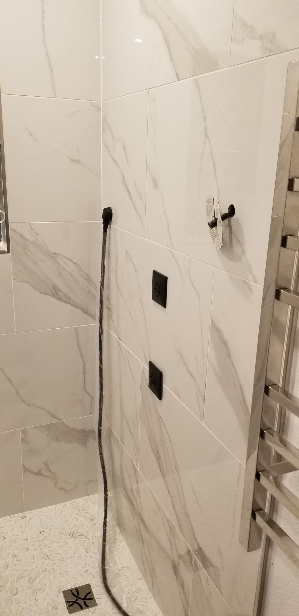 Moen Matte Black Smart Shower 2-Outlet Digital Water System Controller for Thermostatic Shower Valve, TS3302BL customer photo 1