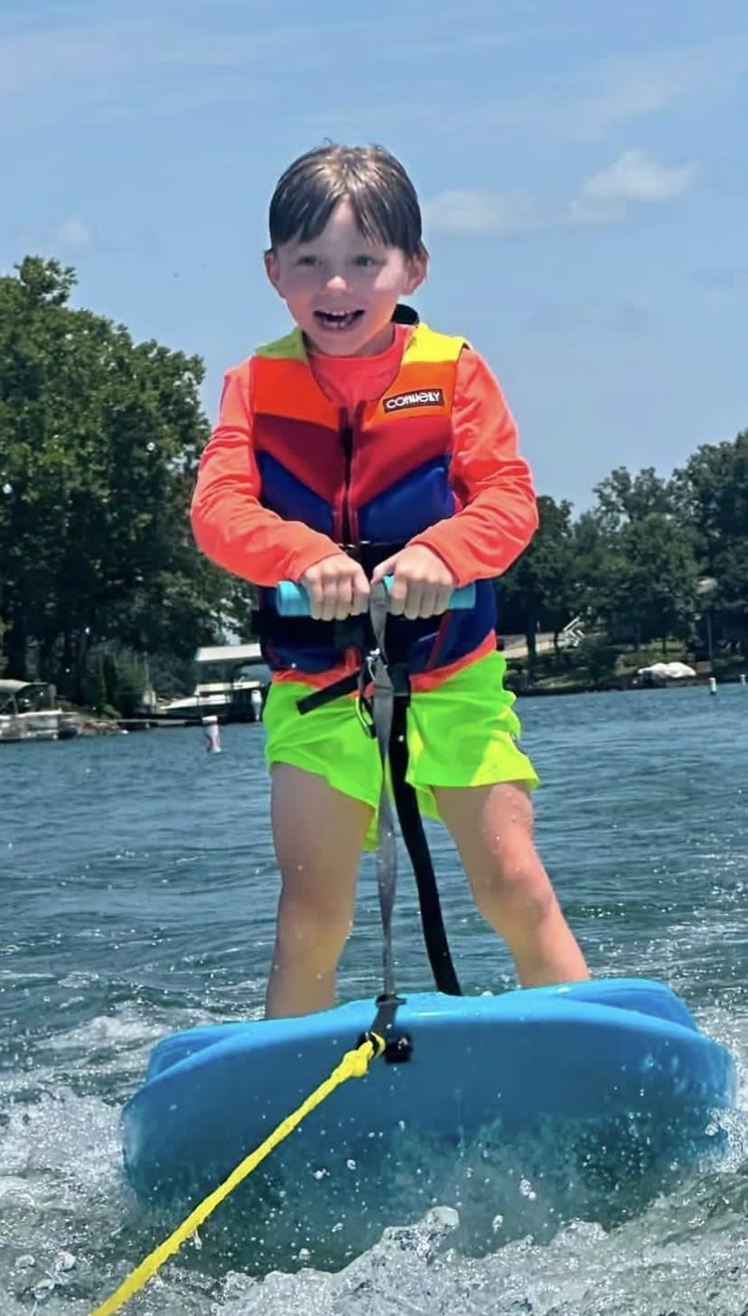 Coast Board All-in-One Kid's Wakeboard, Trainer Board, Kneeboard, and Water Skis with Rope Handle, Ideal for Water Sports and Boating, Perfect for Beginners and Young Riders customer photo 2