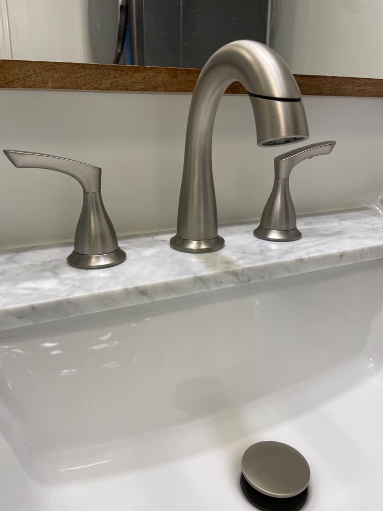 Delta Broadmoor Brushed Nickel Bathroom Faucet with Sprayer, 8 Inch 3 Hole Widespread Bathroom Sink Faucet with Pull Out Sprayer, Push-Pop Drain, SpotShield Stainless 35765LF-SPPD customer photo 2