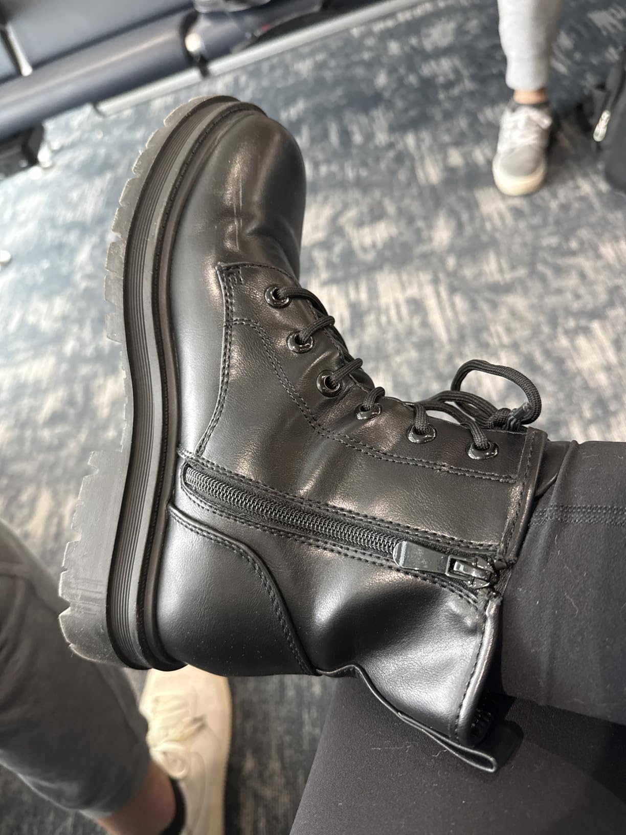DREAM PAIRS Combat Boots Ankle Booties Lace-up Platform Side Zipper Lug Sole Boots Ankle Boots for Women customer photo 1