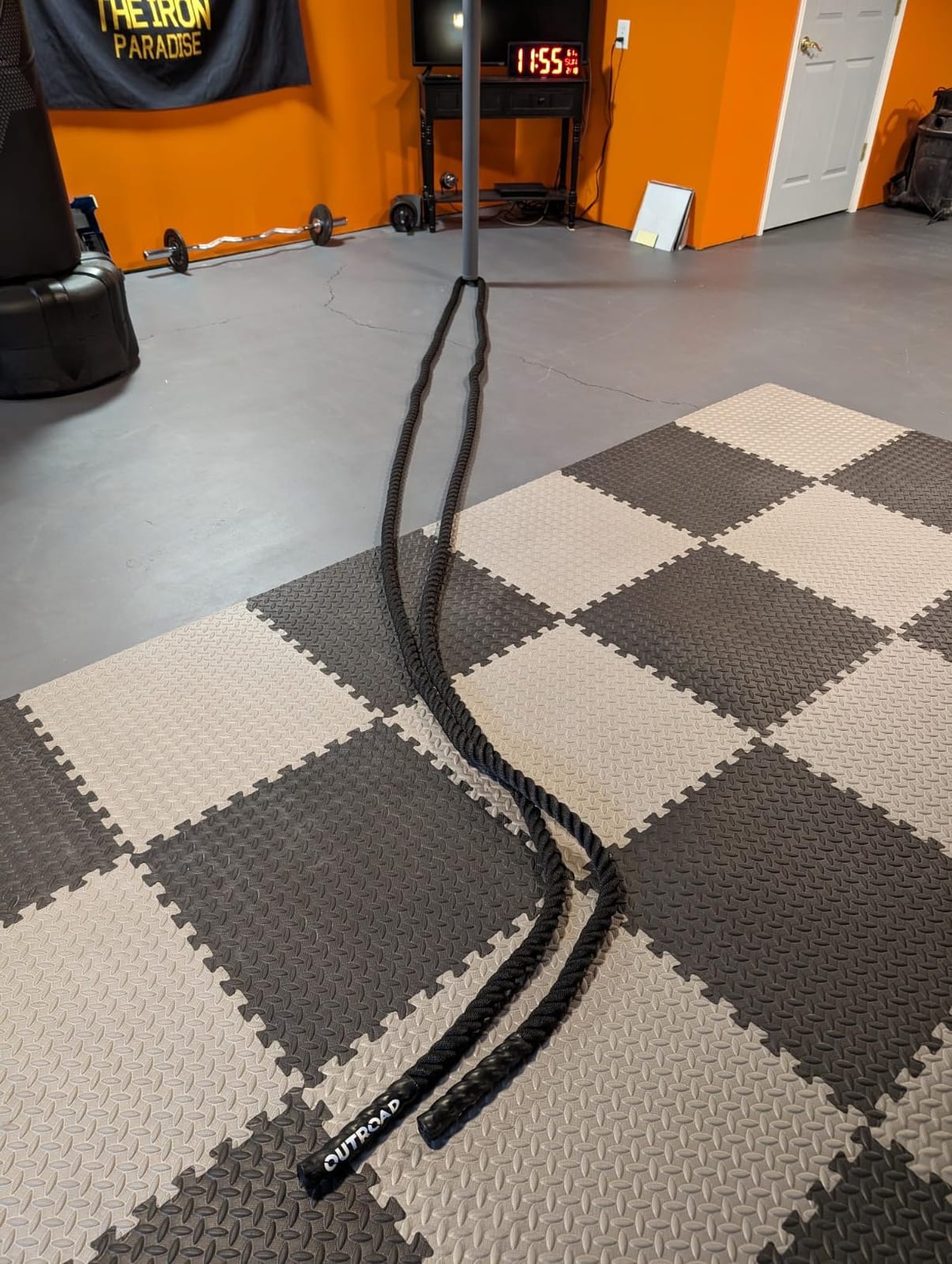 Max4out Battle Ropes 1.5 inch 30 ft - Polyester Workout Rope Heavy for Home Body Workouts Building Muscle, Black customer photo 1