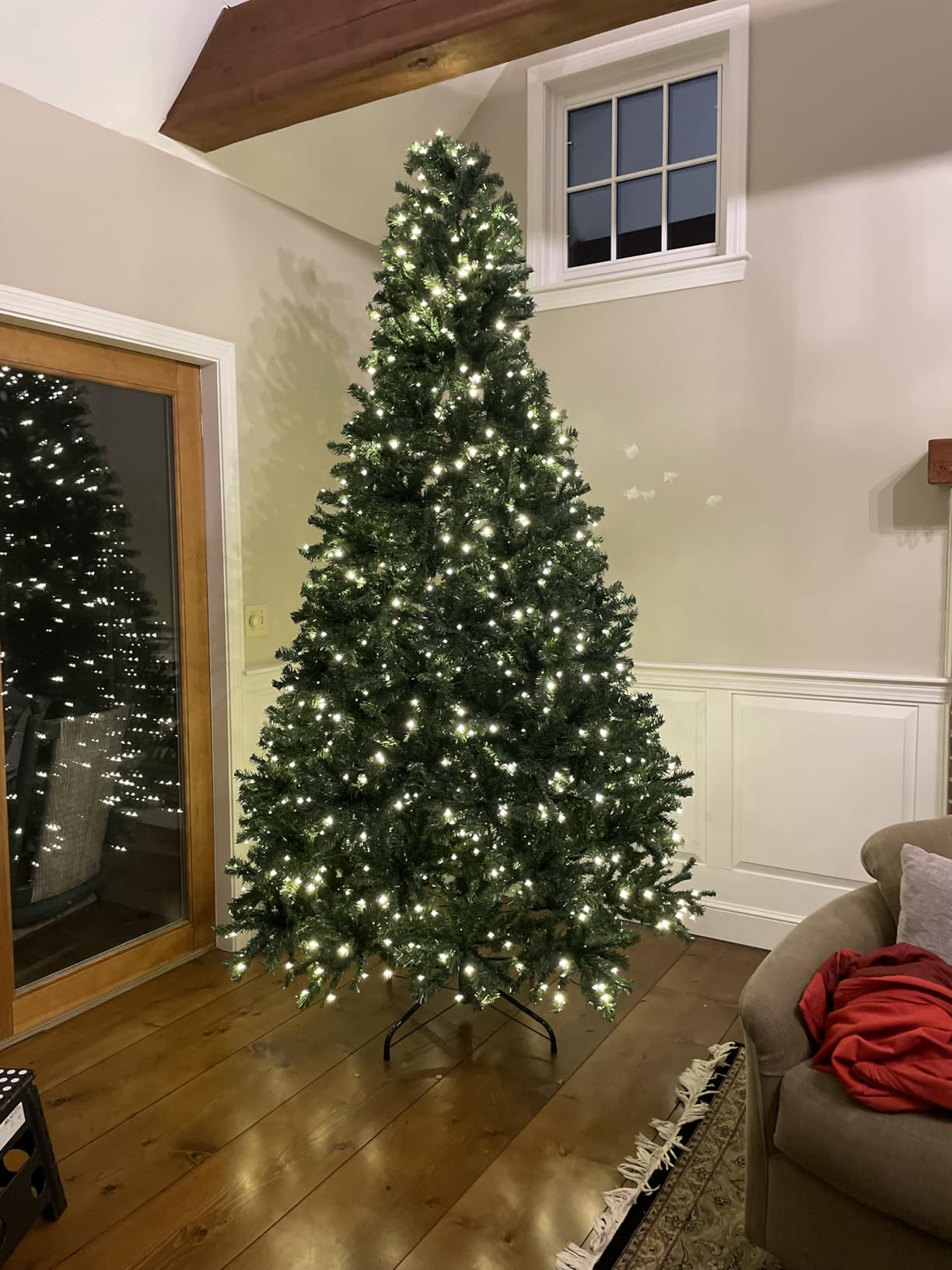 Best Choice Products 6ft Artificial Christmas Tree with LED Twinkling Lights, Pre-Lit Spruce, 250 Lights, 798 Tips customer photo 1