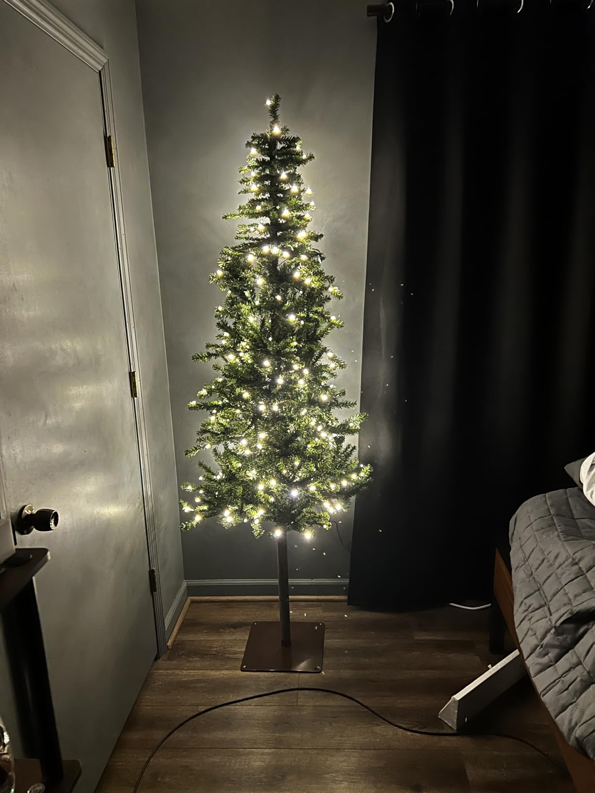 Best Choice Products Pencil Christmas Tree 6ft Pre-lit Alpine Slim Holiday Decoration, Lighted Skinny Décor LED Lights, Metal Stand customer photo 1