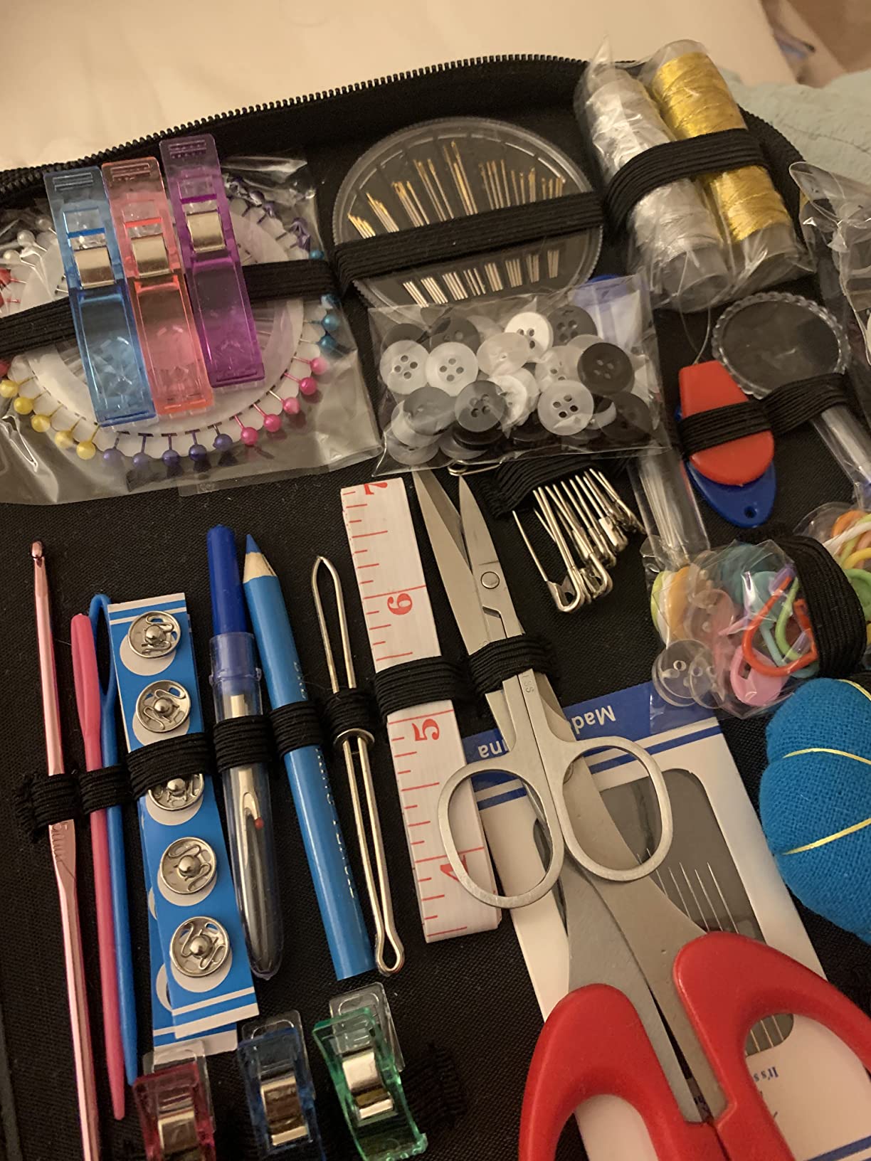 YUANHANG Large Sewing Kit for Adults: 2-Year Supply for Home Hand Mending | 251 Pcs Complete Needle Thread Kit - Heavy Duty Scissors - 45XL Thread - Oxford carrying case - Home Travel College Dorm customer photo 2