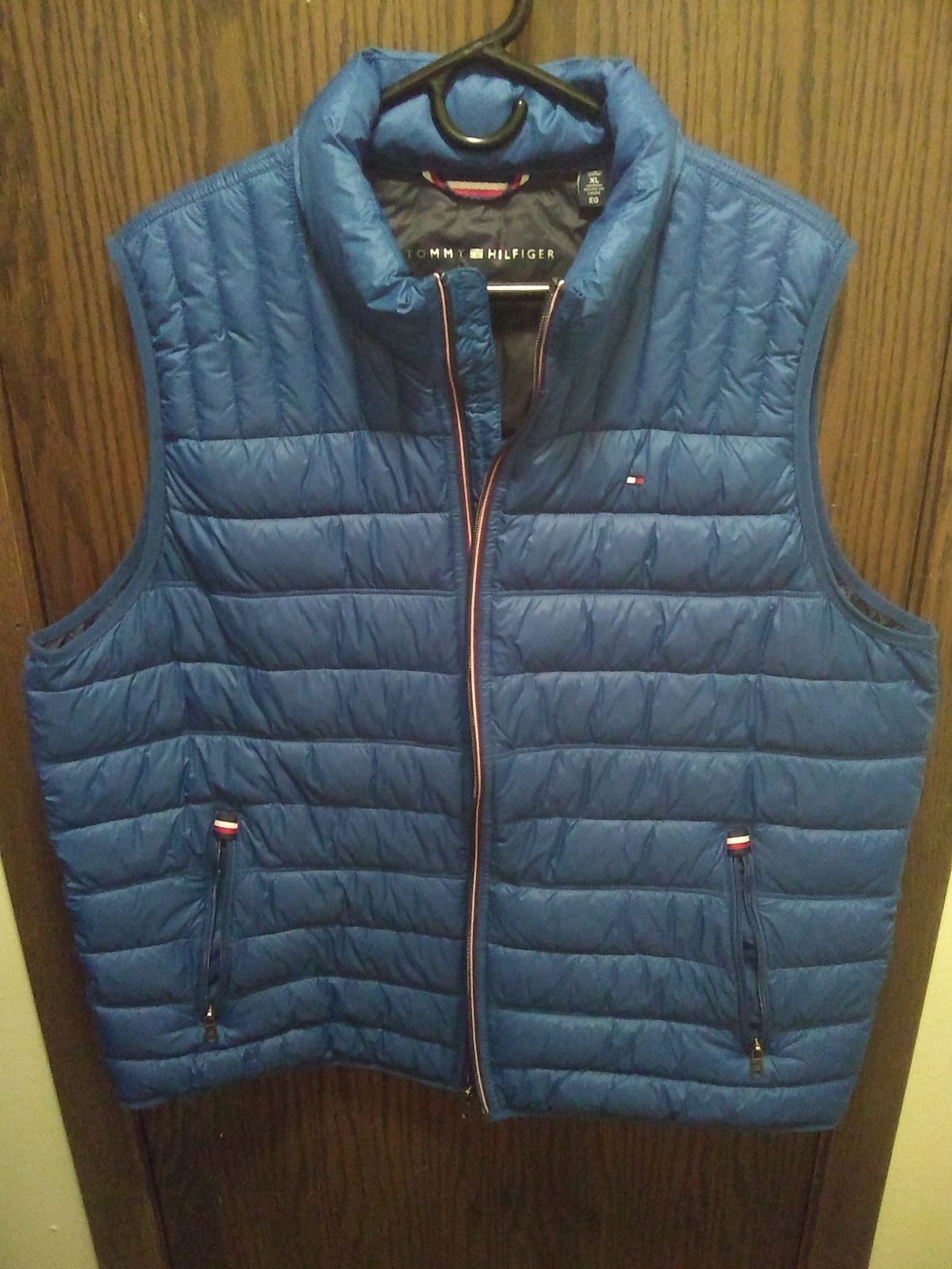 Tommy Hilfiger Men's Lightweight Packable Puffer Vest Jacket (Standard and Big & Tall) customer photo 1