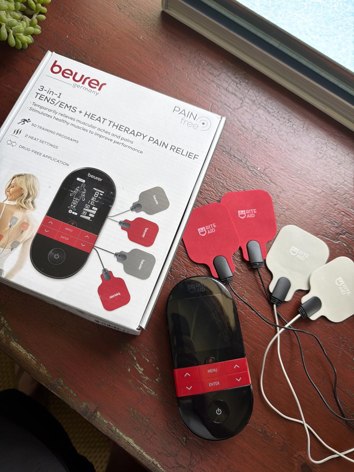 Beurer EM59 Digital 3-in-1 TENS Unit, EMS & Heat Therapy for Pain Relief & Relaxation, Muscle Stimulator with 2 Adjustable Channels, 64 Applications, Timer Function customer photo 2