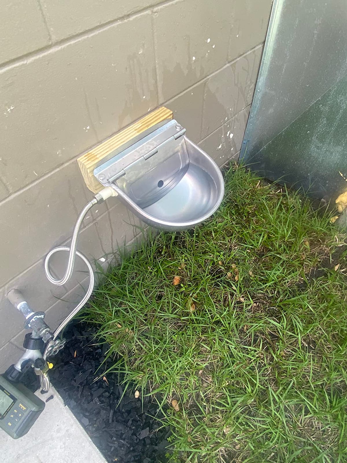 304 Stainless Steel Automatic Livestock Waterer with Float Valve and 39 inch Water Hose, Automatic Animal Water Bowl for Dogs, Horse, Calf, Chicken, Goat, Livestock Horse Waterer Dispenser customer photo 2