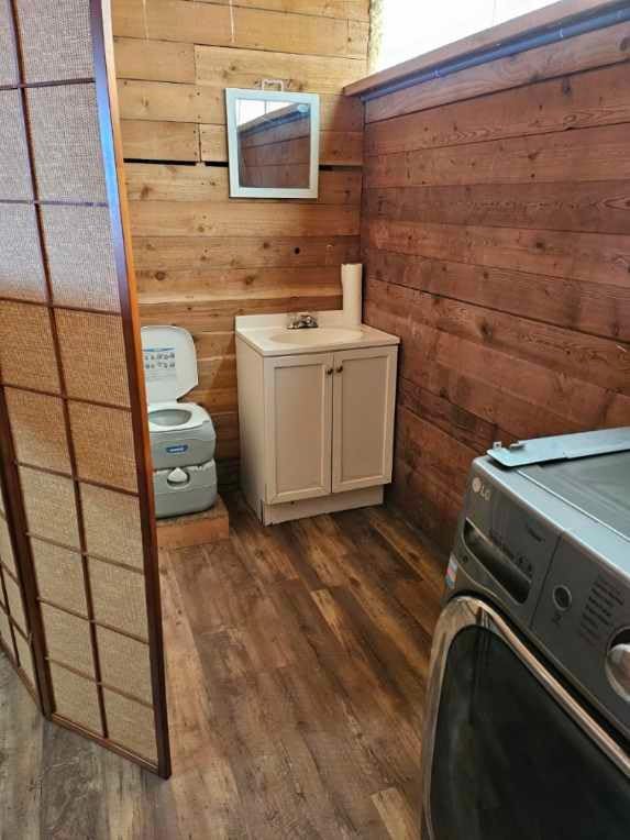 Kohree Portable RV Toilet, Large Camping Toilet Porta Potty, 5.8 Gallon | Detachable Waste Tank, Leak-Proof Toilet with Level Indicator for Adults Home Use, RV Travel, Boat, Trips Indoor Outdoor Use customer photo 1