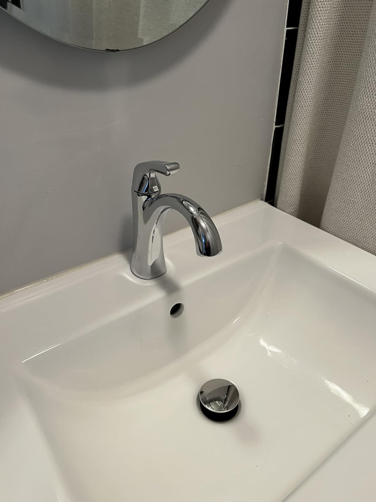 Delta Arvo Brushed Nickel Bathroom Faucet 1 Hole, Single Hole Bathroom Sink Faucet for Vanity, Push-Pop Drain Assembly, Spotshield Stainless 15840LF-SP customer photo 1