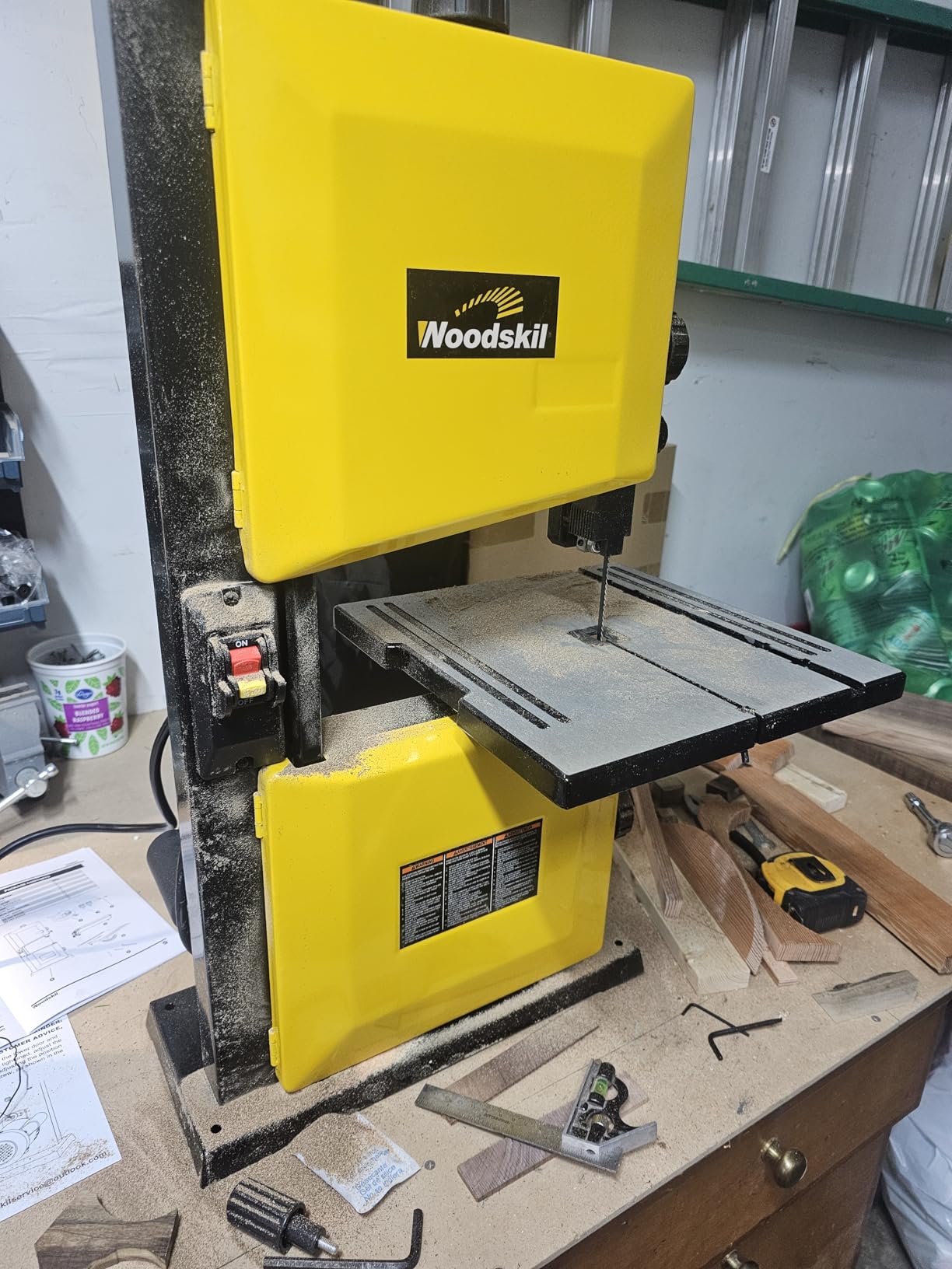 WOODSKIL 9-Inch Band Saw, 3-Amp Benchtop Bandsaw, 2500 FPM Blade Speed | 3-1/2-Inch Cutting Depth, 9-Inch Cutting Width, 0-45° Cast Aluminum Table and Steel Base, Ideal Bandsaw for Woodworking customer photo 1