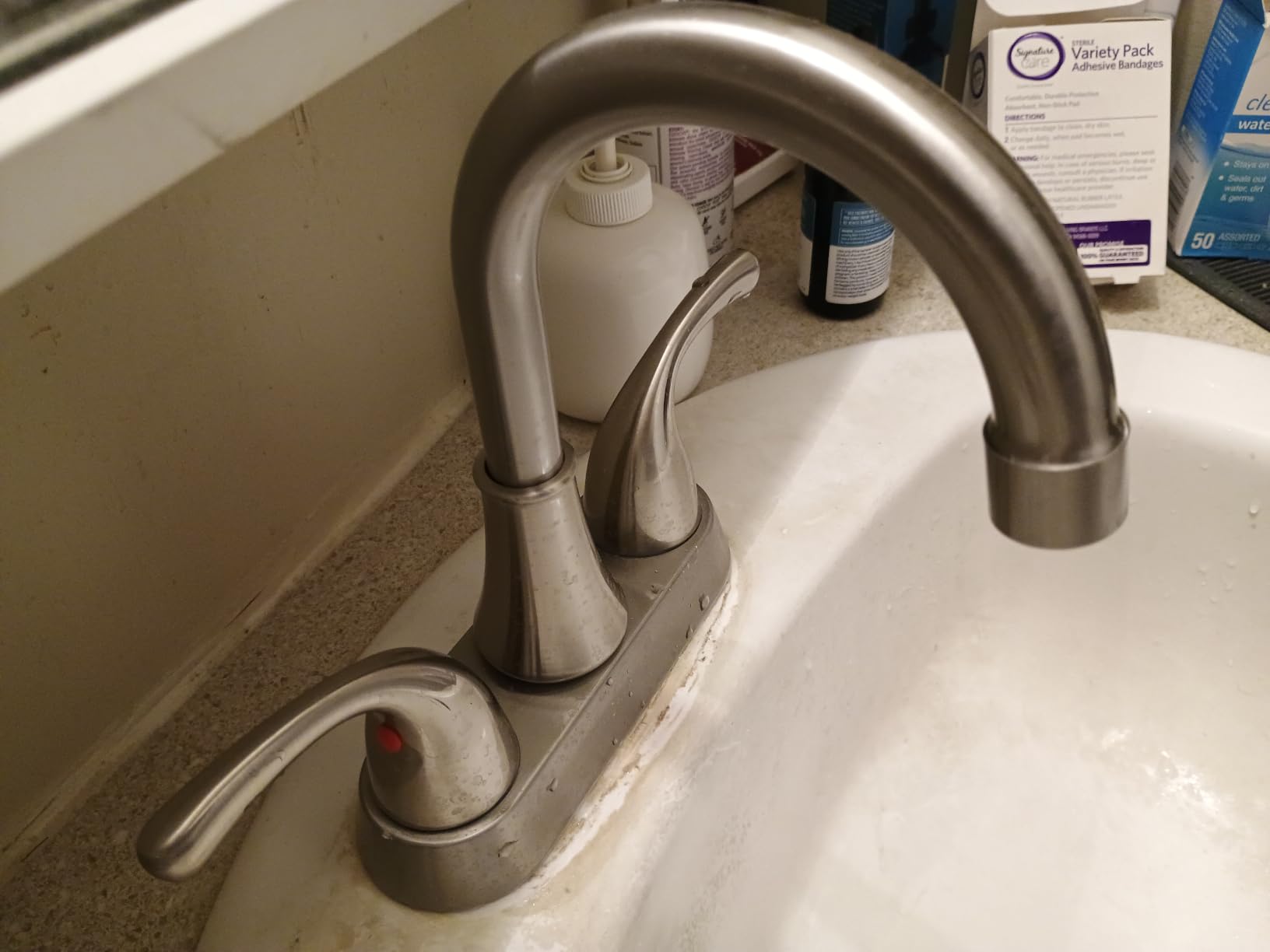 Bathroom Sink Faucet FRANSITON 4 Inch Faucet 2 Handle Bathroom Sink Faucets Lead-Free Brushed Nickel Bath Sink Faucets with Pop-up Drain Stopper and Supply Hoses customer photo 1