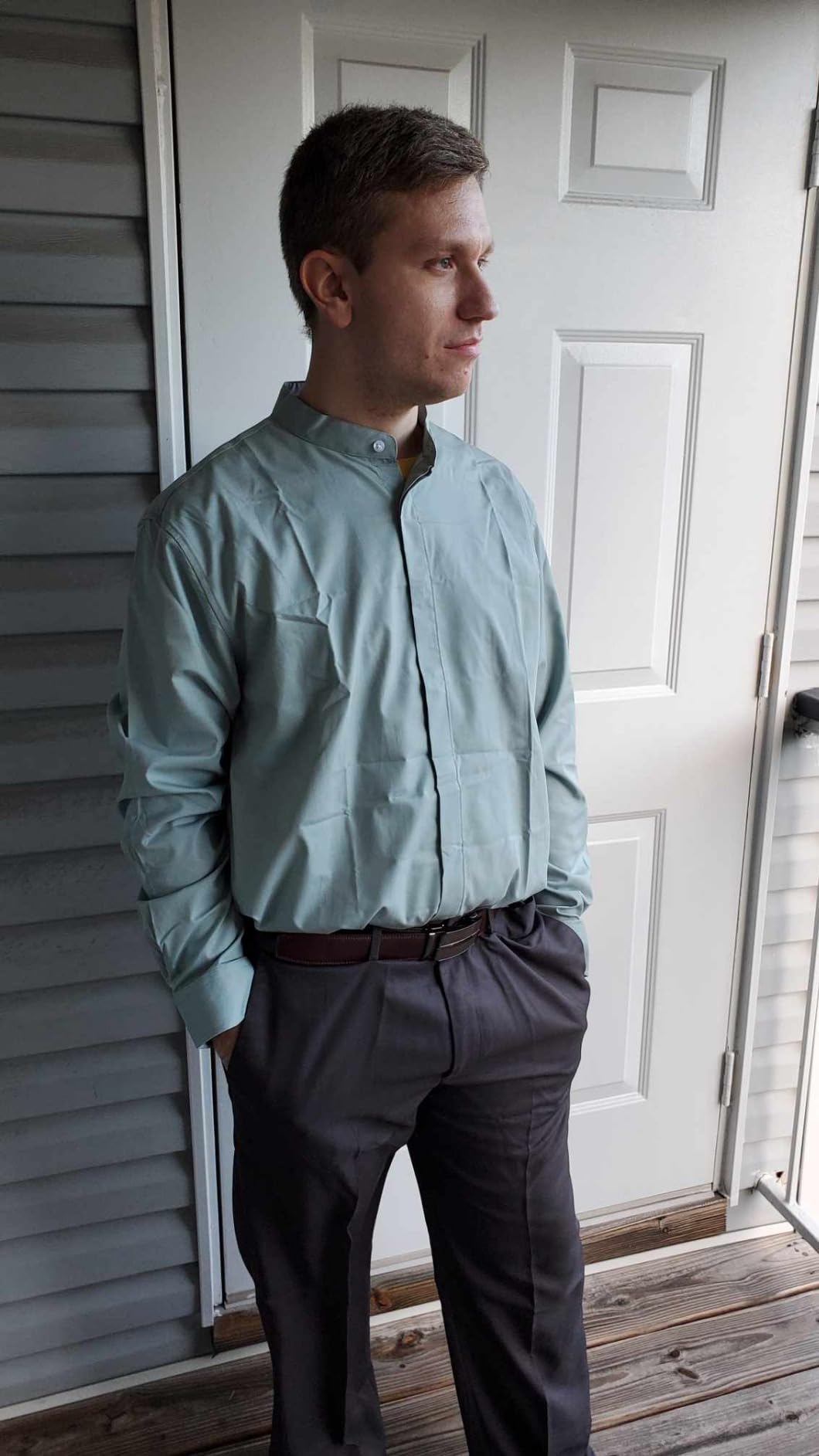 Amazon Essentials Men's Classic-Fit Expandable-Waist Flat-Front Dress Pants customer photo 1