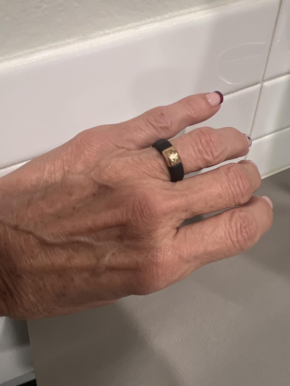 Rings for Couples, Infinity & Metal customer photo 1