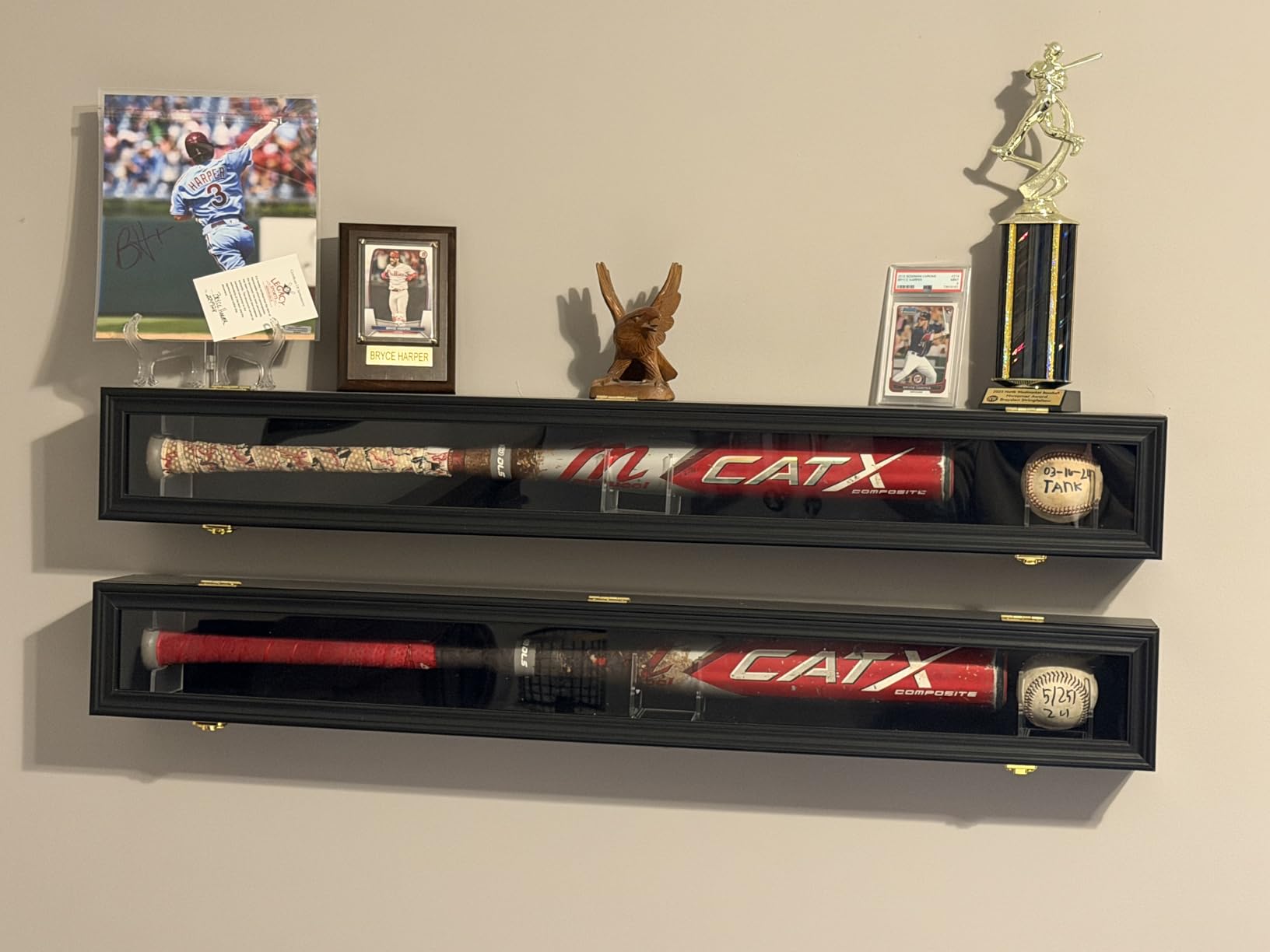 HOROW Baseball Bat Display Case - Baseball Bat Wall Mount Wooden Frame with Acrylic Transparent Door Holder Rack Cabinet Wall Mounted Shadow Box Vertical or Horizontal, w/98% UV Protection-Lock customer photo 2