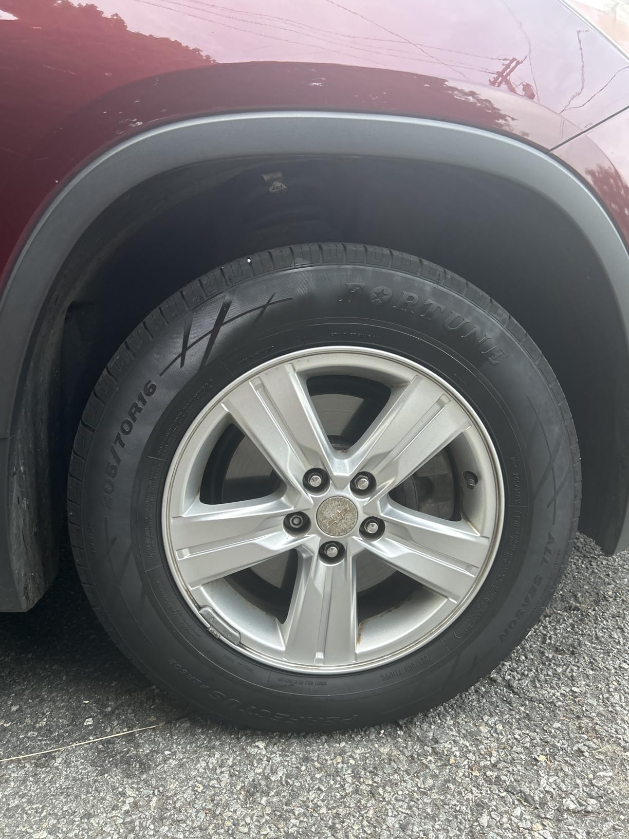 Cooper Endeavor Plus All-Season 245/50R20 102V Tire | Truck/SUV Touring All Season Traction 102V Rated Standard Load Radial Construction Black Sidewall Tire customer photo 1