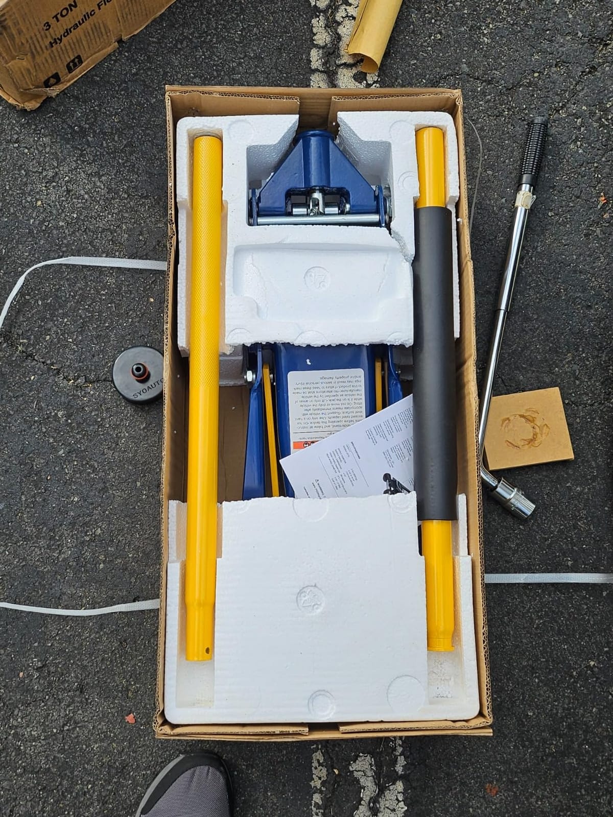 Floor Jack, Heavy Duty 3 Ton Floor Jack, Low Profile Hydraulic Jack, Steel Service Jack Quick Rise with Double Pump Quick Lift customer photo 1
