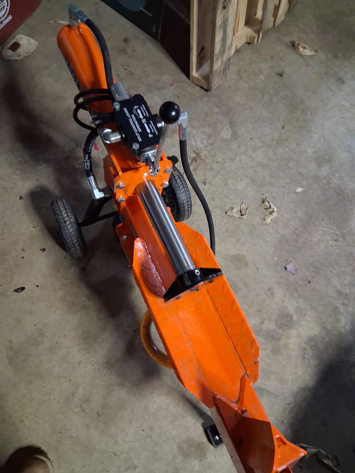 SuperHandy Hydraulic Log Splitter, 14 Ton, Portable Firewood Splitter with Auto-Return Ram customer photo 2