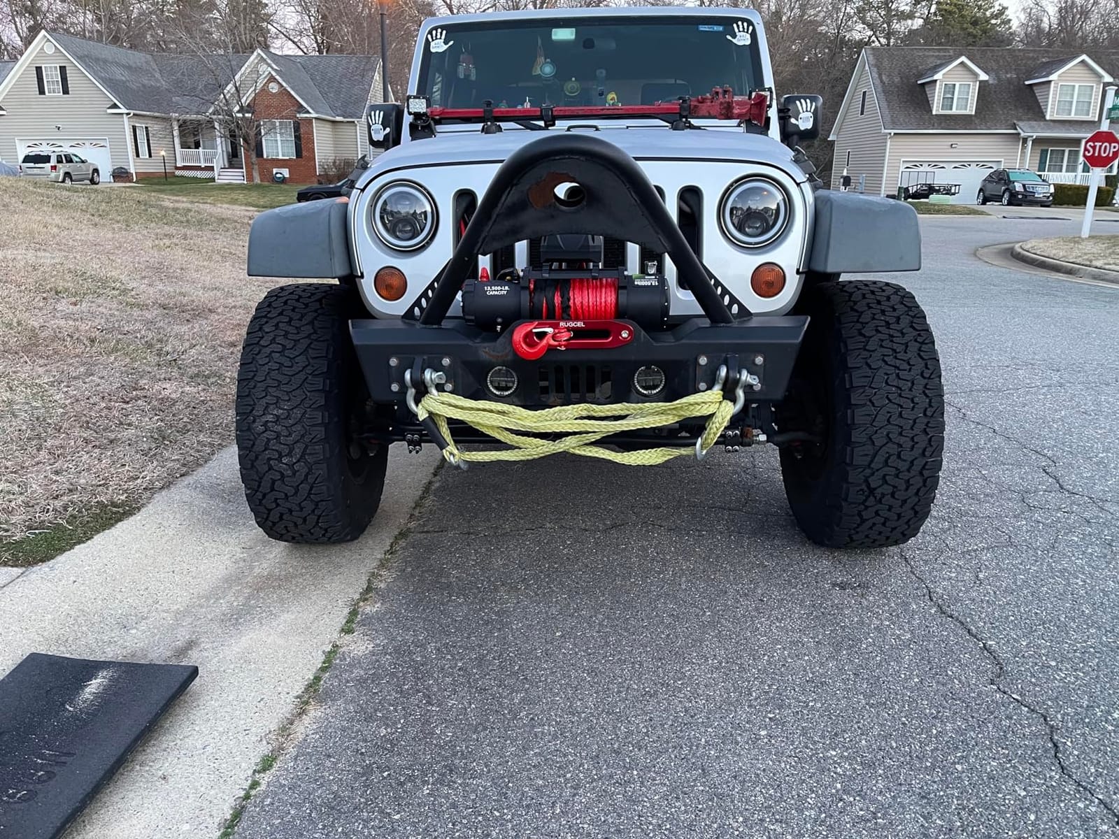 RUGCEL WINCH 13500lb Waterproof Electric Truck Winch 12V Synthetic Rope Winch with Hawse Fairlead customer photo 1
