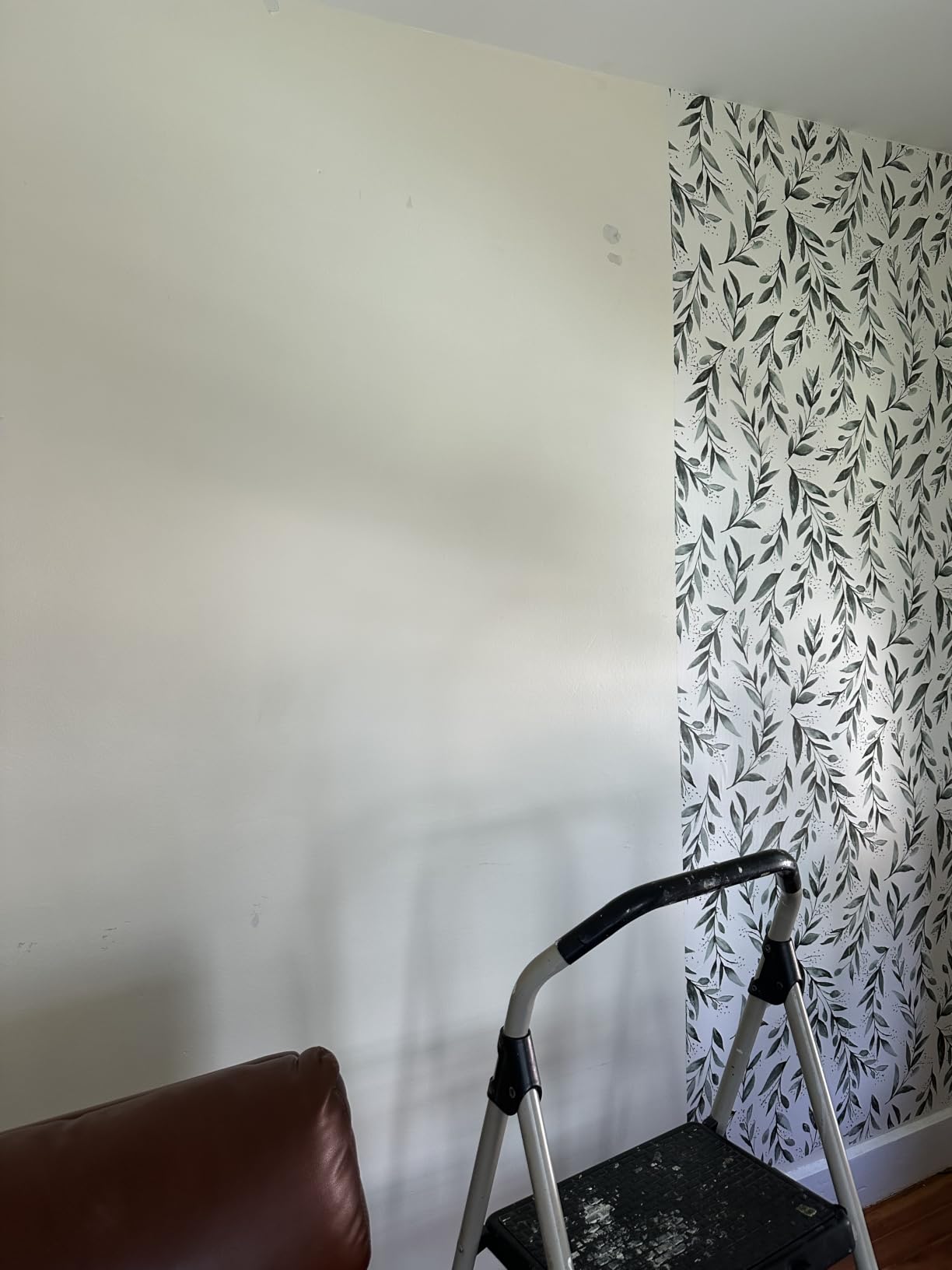 Livebor Leaf Wallpaper Peel and Stick Green Contact Paper 17.7