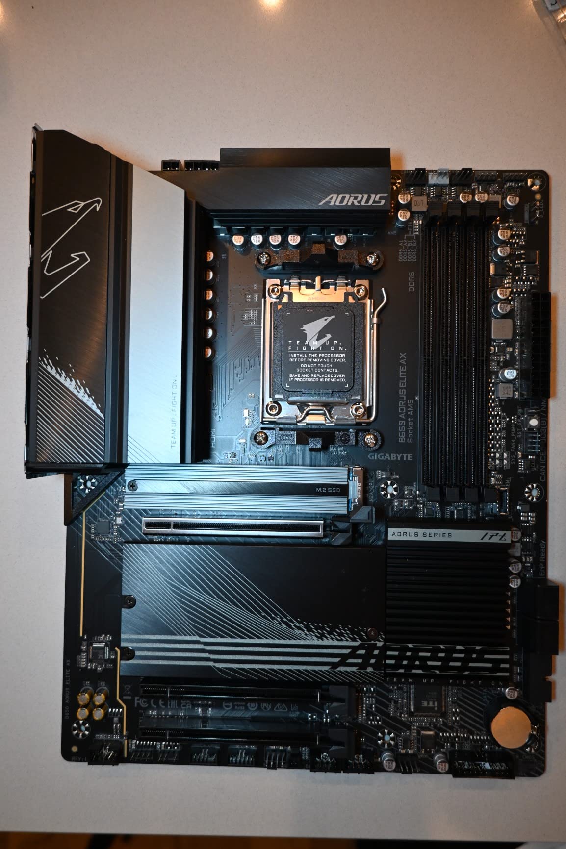 B650 AORUS Elite AX AMD AM5 ATX Motherboard, Support Ryzen 9000/8000/7000 Series, DDR5, 14+2+1 Power Phase, PCIe 5.0 M.2, USB-C 3.2 Gen 2, WIFI6E customer photo 2