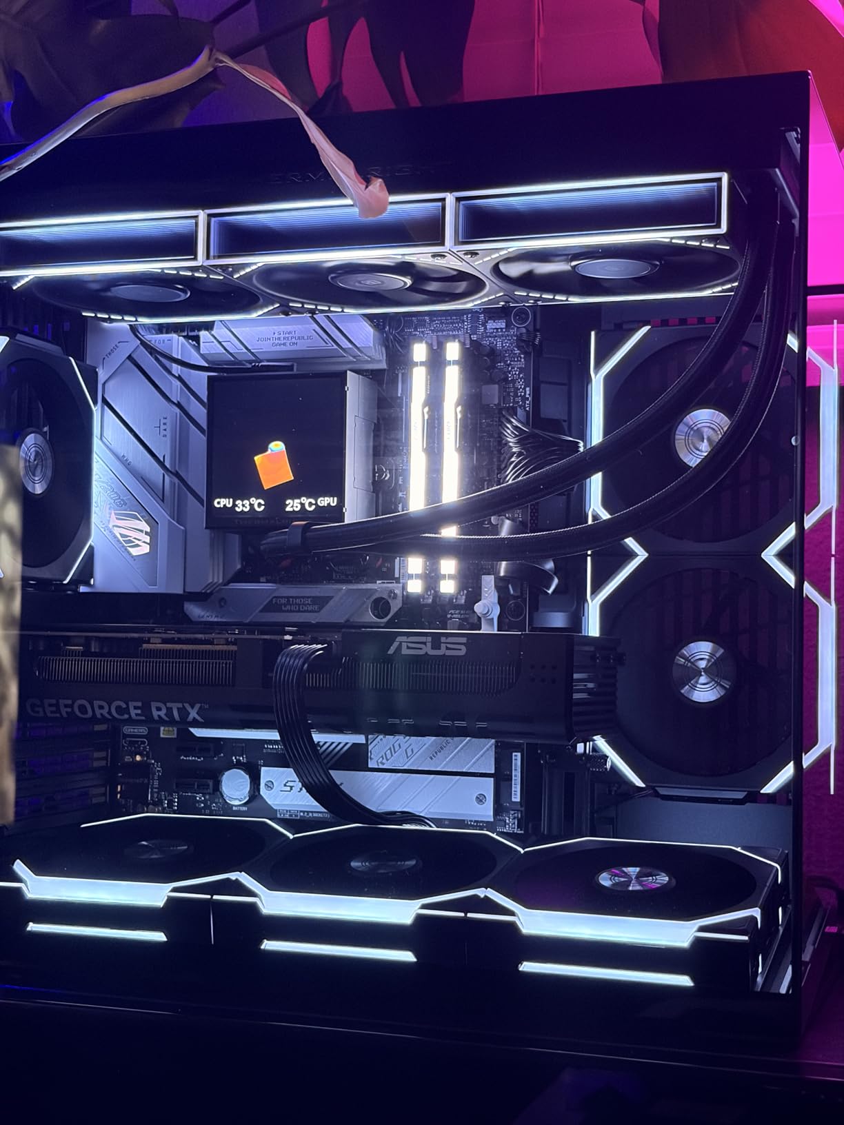 ROG Strix B650-A Gaming WiFi AMD B650 AM5 Ryzen Desktop 9000 8000 & 7000 ATX motherboard, 12 + 2 power stages, DDR5, 3x M.2 slot, PCIe 4.0 customer photo 2