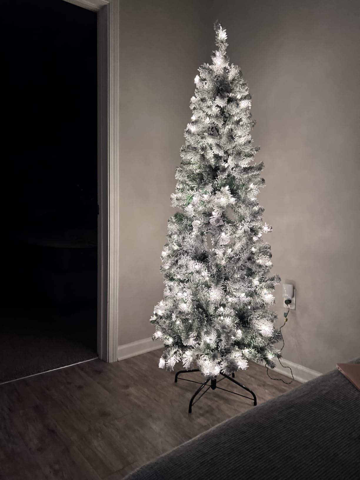 National Tree Company 6ft Pre-Lit Flocked Acacia Slim Christmas Tree | 250 Clear Lights, 512 Tips, Includes Stand, Artificial, Green customer photo 2