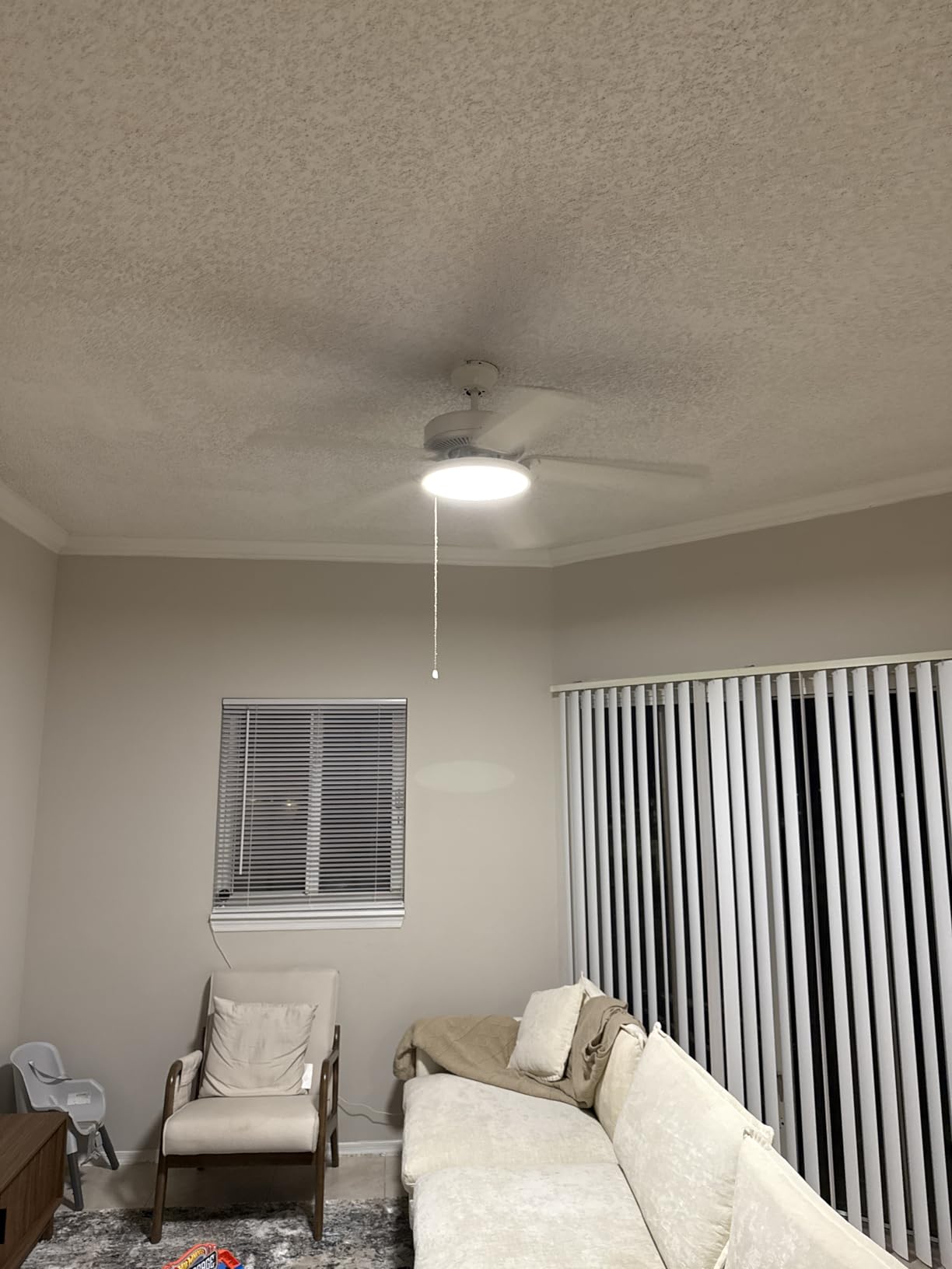 hykolity 12 Inch LED Round Flat Panel Light, 3CCT, 3000K/4000K/5000K | 24W Selectable CCT Edge-Lit Flush Mount Ceiling Light Fixture for Kitchen, Bedroom, Laundry and Closet Room, Black customer photo 1