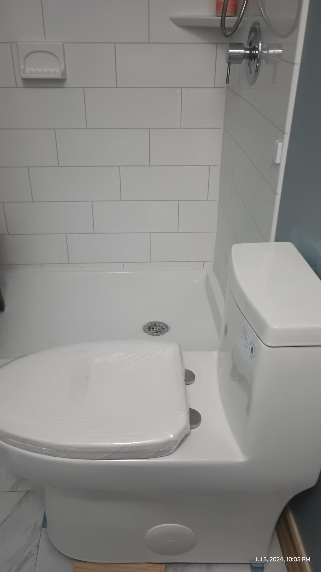 HOROW HR-ST076W One Piece Toilet, Single Flush, Compact Skirted Design, 12