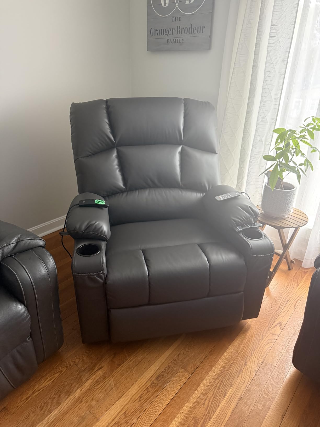 MCombo Dual Motor Power Lift Recliner, Heat and Massage, 7680, Large | Faux Leather, Dark Brown, Zero Gravity, Home Button, 4'7