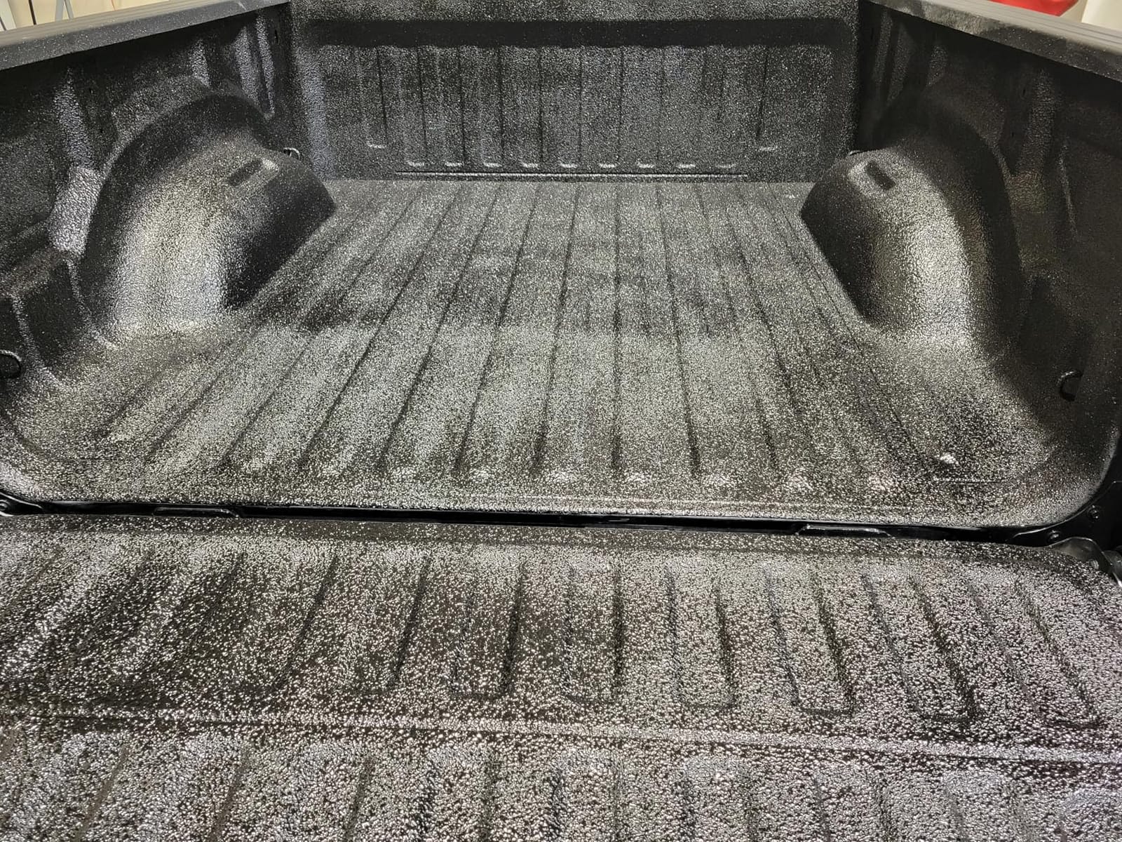 Herculiner Spray On Bed Liner Kit - Professional Grade, 1 Gallon Spray-On, Black customer photo 1