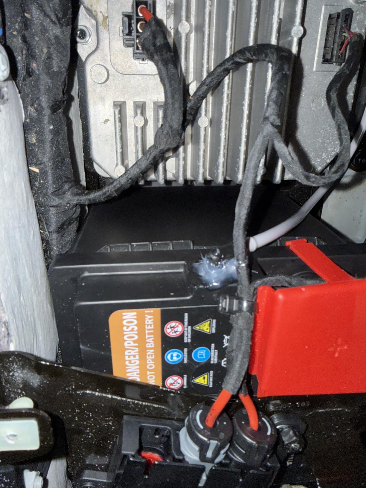 Weize Platinum AGM Battery BCI Group 48-12v 70ah H6 Size 48 Automotive Battery, 120RC, 760CCA, 36 Months Warranty customer photo 2