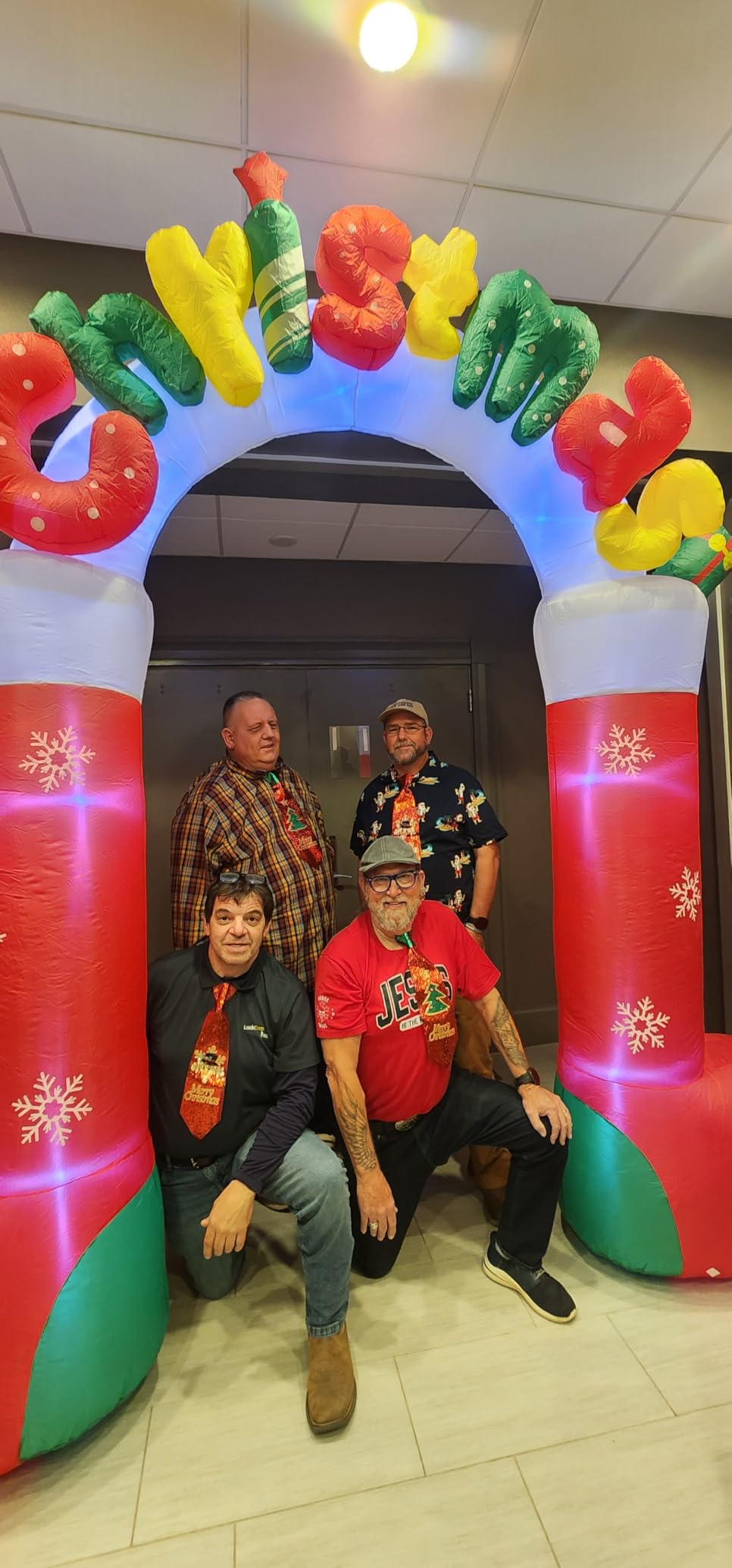 10 FT Christmas Inflatables Outdoor Yard Decorations, Giant Outdoor Christmas Blow up Archway/Arch, Blowups Built-in LED Light for Holiday Party Xmas New Year Outside Patio Garden Lawn Winter customer photo 1