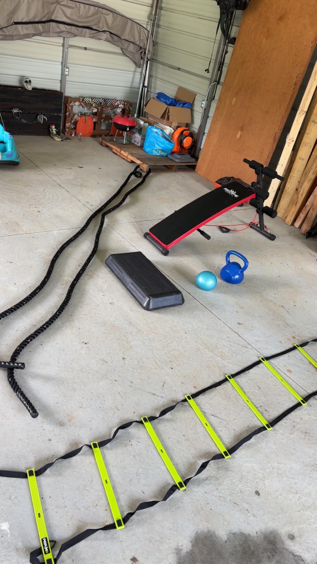 Fitvids Battle Rope 1.5Inch Diameter Poly Dacron 30 FT Length, Heavy Ropes for Home Gym and Workout customer photo 1