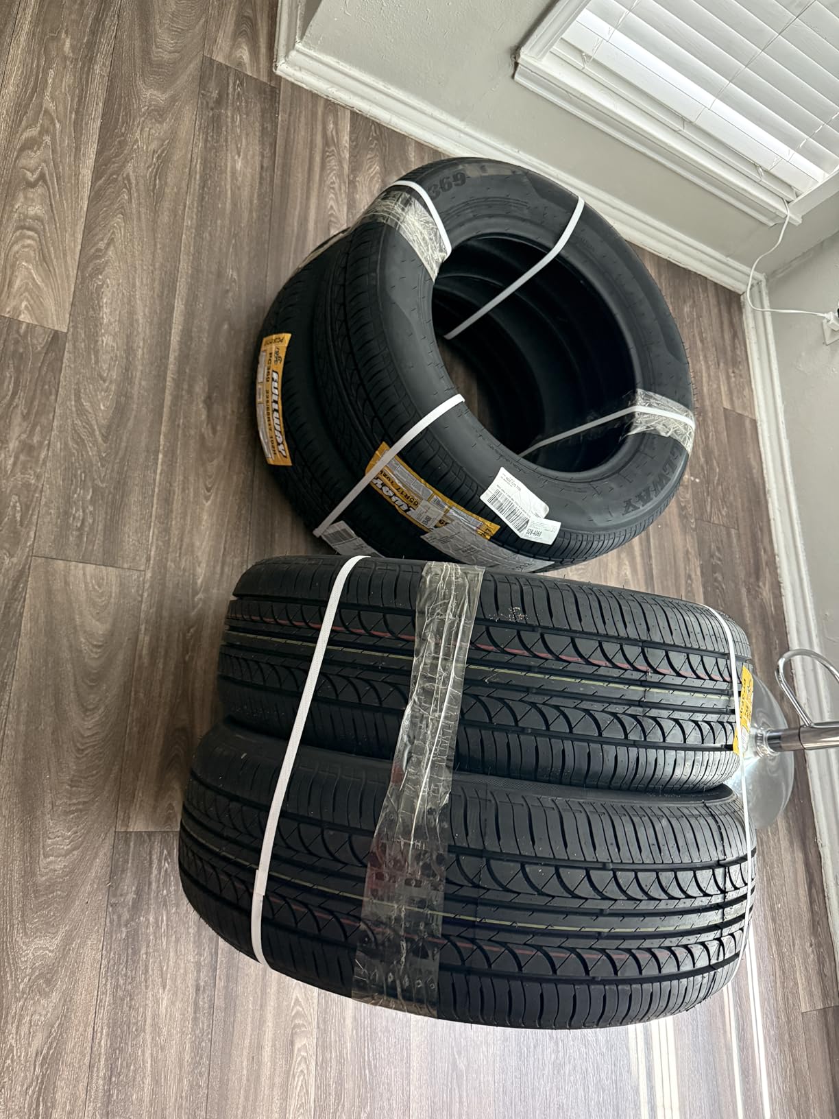 4 x Fullway PC369 225/65R17 102H All Season SL 17 inch Tires | Truck/SUV Performance All Season Traction 102H Rated Standard Load Radial Construction Black Sidewall Tires customer photo 2