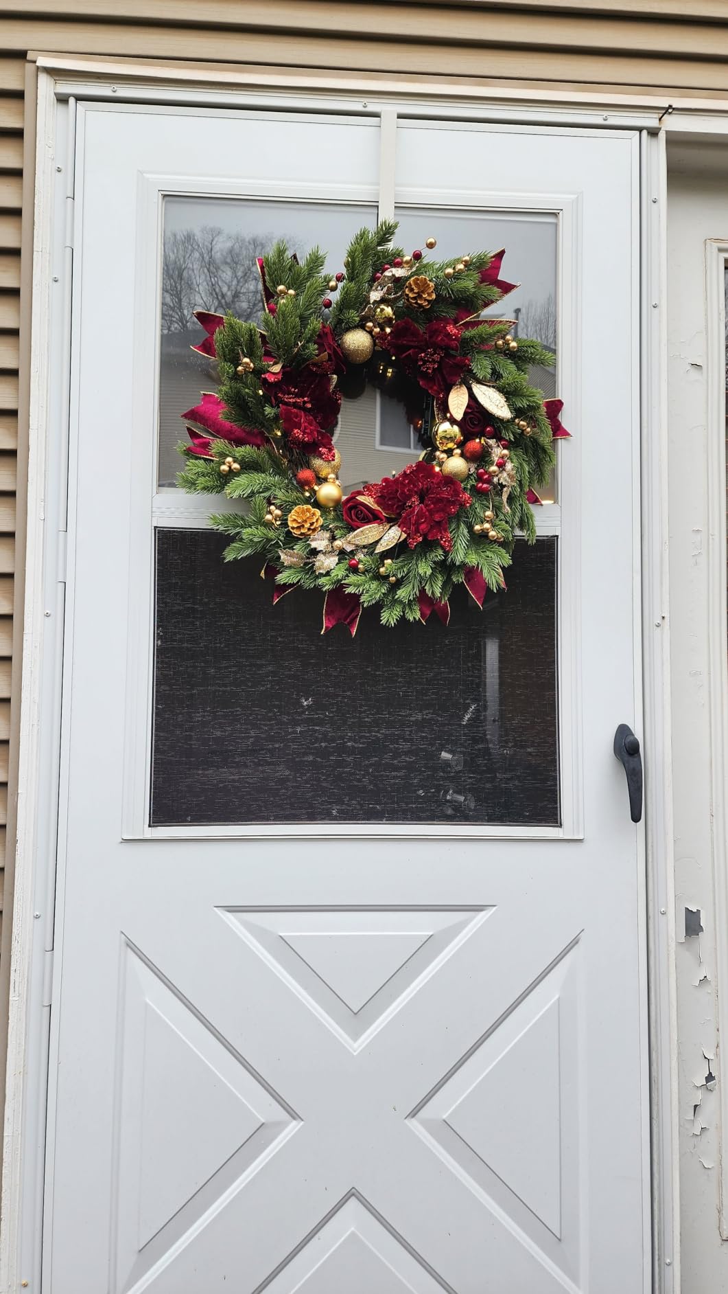 Christmas Wreaths for Front Door, Soomeir 24 Inch Outdoor Christmas Wreath with Lights, Large Prelit Wreath for Holiday Winter Window Outdoor Indoor Xmas customer photo 1