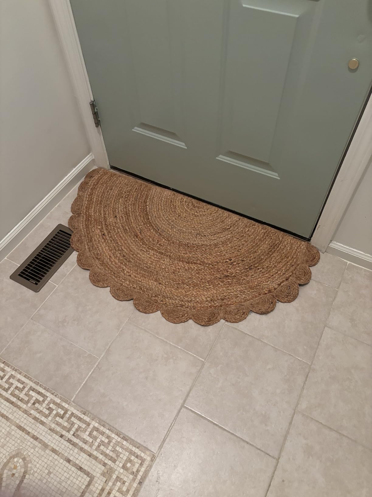 Hand Woven Farmhouse Jute Area Rug 5x8 Ft Rectangular Natural Yarn, Rustic Vintage Beige Braided Reversible Rug, Eco Friendly Rugs for Bedroom, Kitchen, Living Room, Farmhouse 100% Jute Rug - Natural customer photo 2