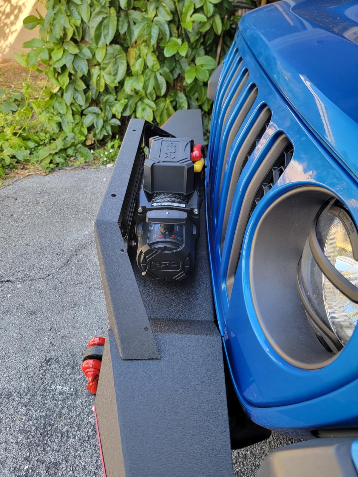 OPENROAD 13500 lb Recovery Winch with Synthetic Rope and 2 Wireless Remotes - Panther Series 3S customer photo 1