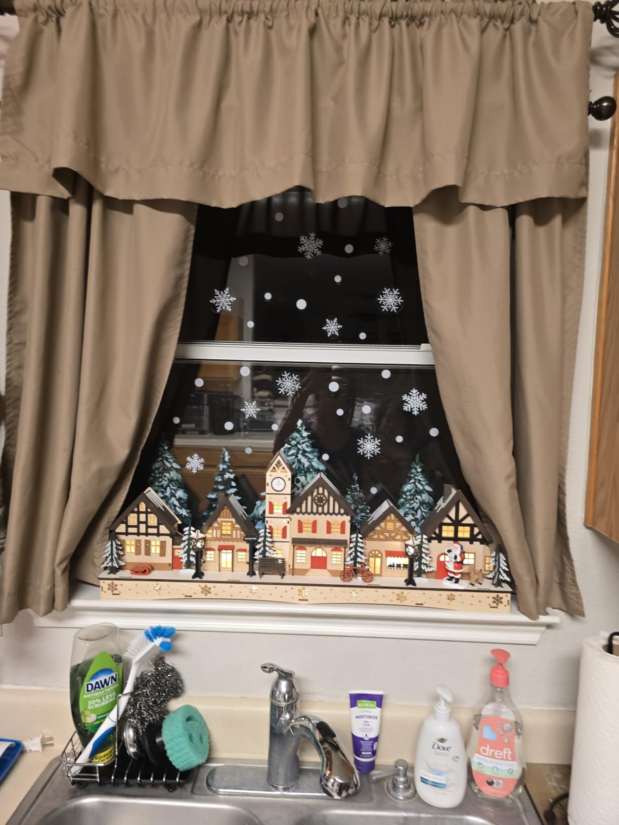 Best Choice Products Pre-Lit Wooden Christmas Village, Winter Mantel Decor, Traditional Holiday Decoration w/LED Lights, Plug-in/Battery-Powered w/Timer customer photo 1